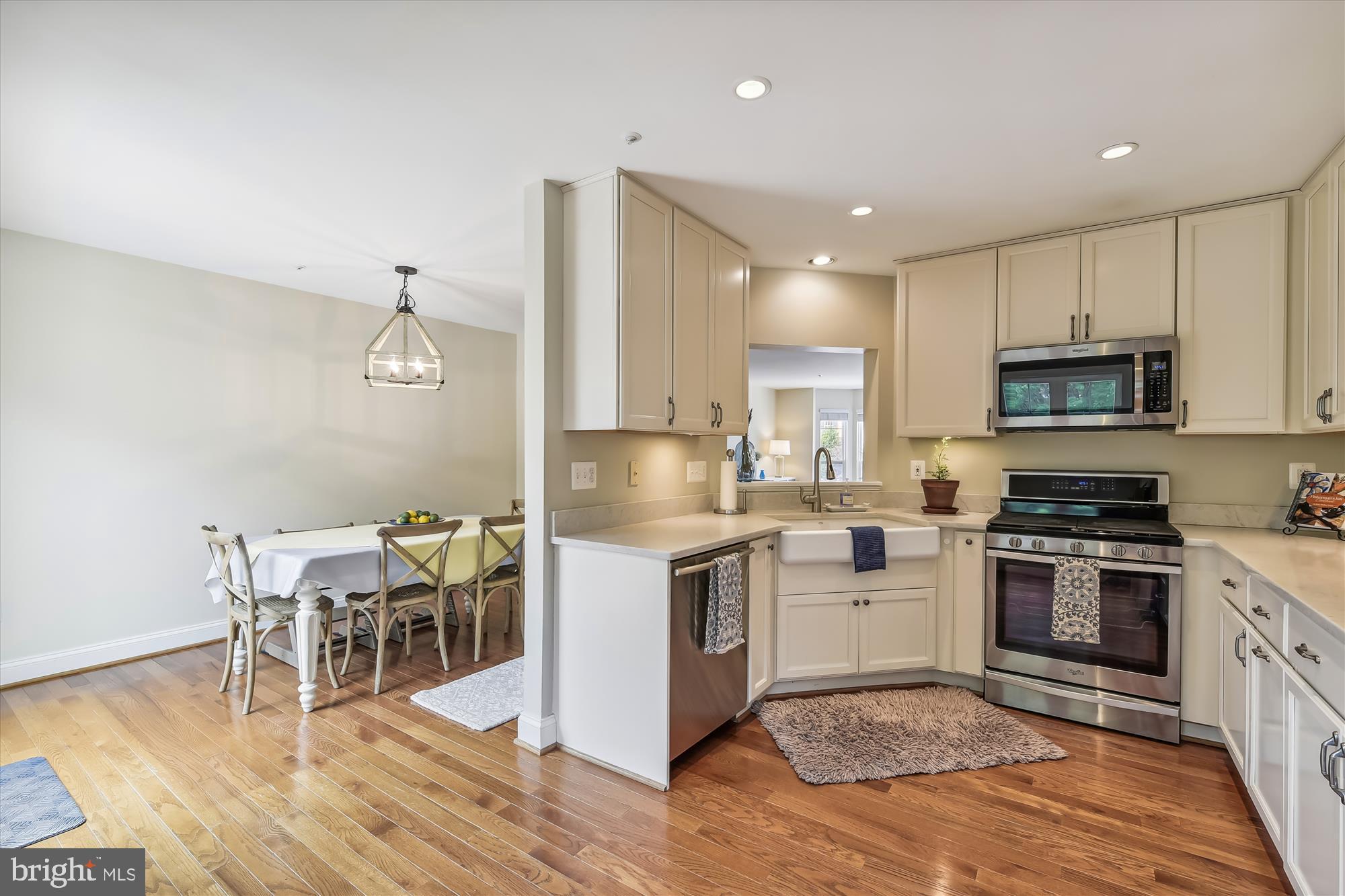 WINDGATE CONDO - Residential