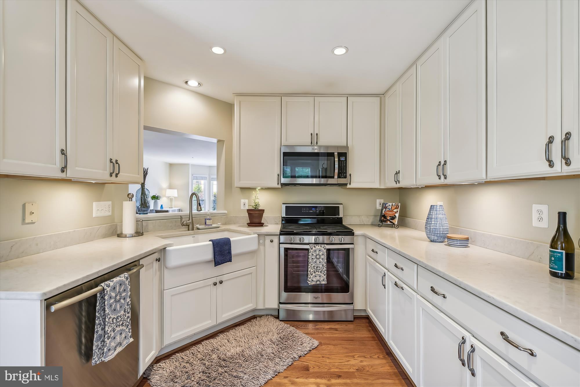 WINDGATE CONDO - Residential