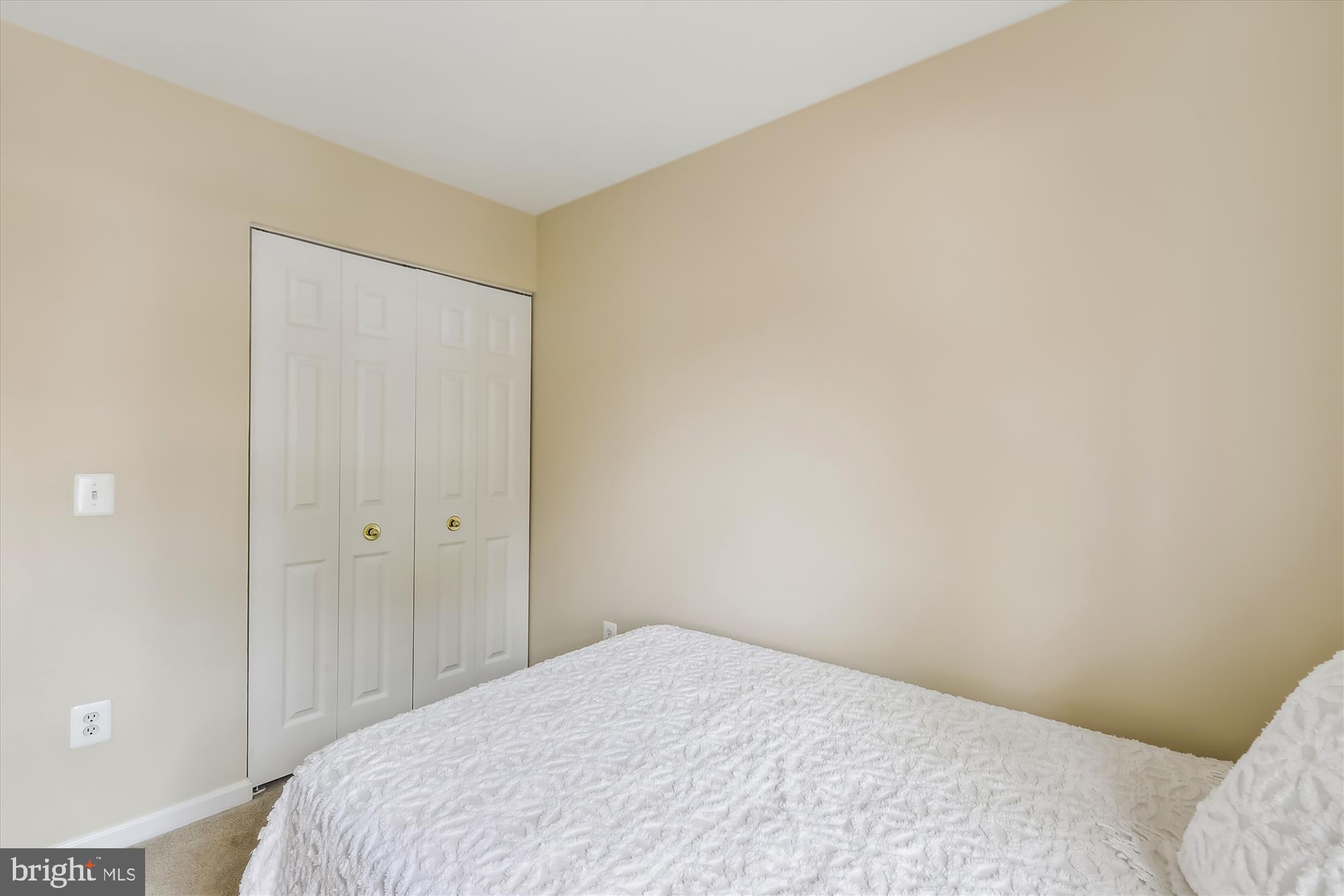 WINDGATE CONDO - Residential