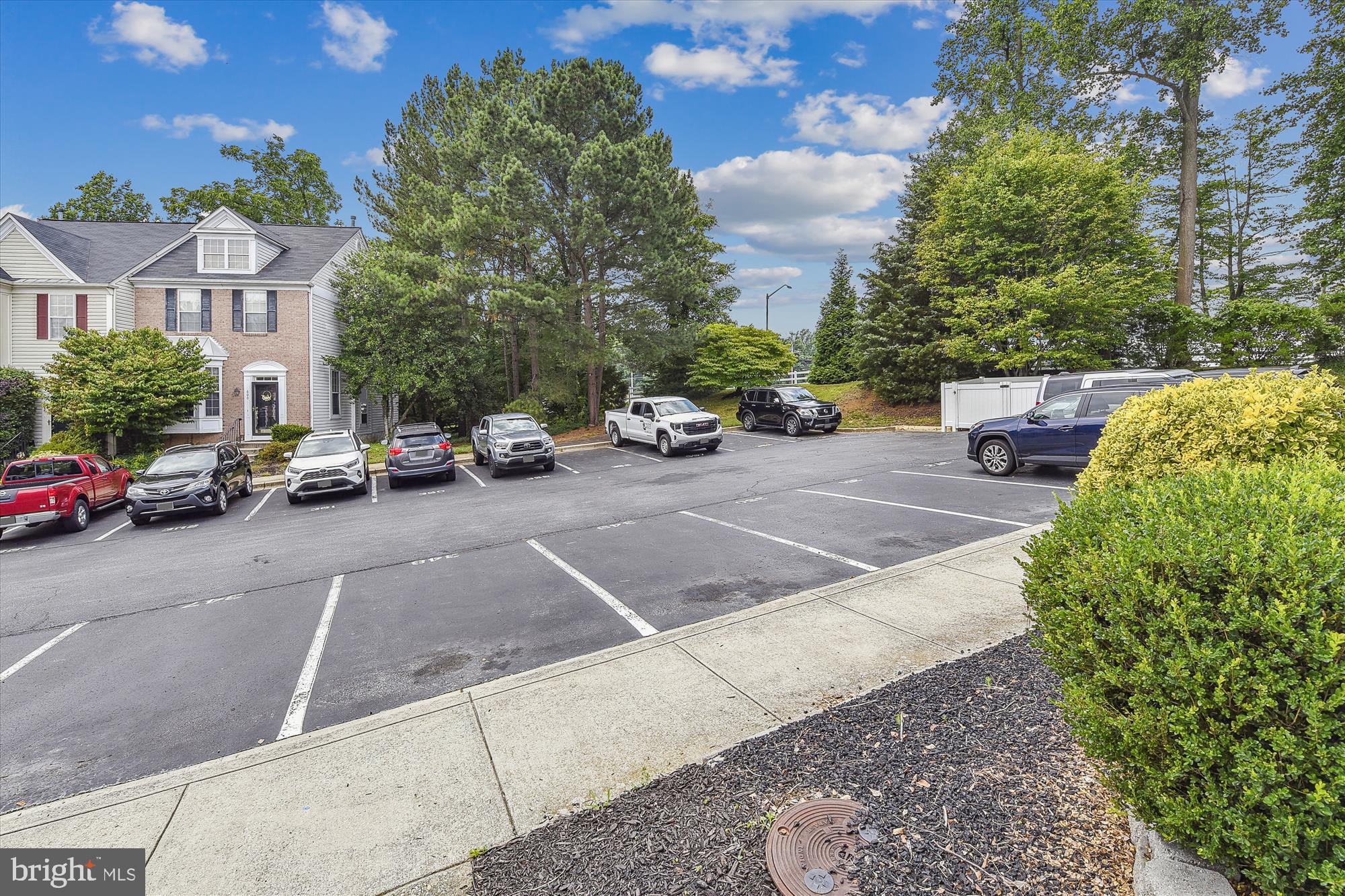 WINDGATE CONDO - Residential