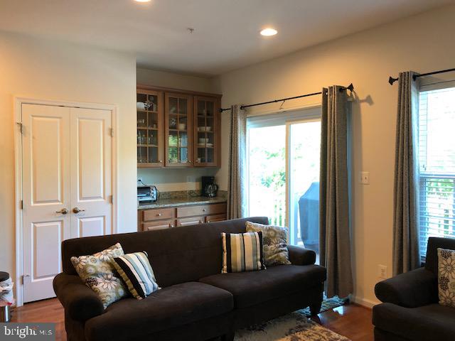 LINTON - Residential Lease