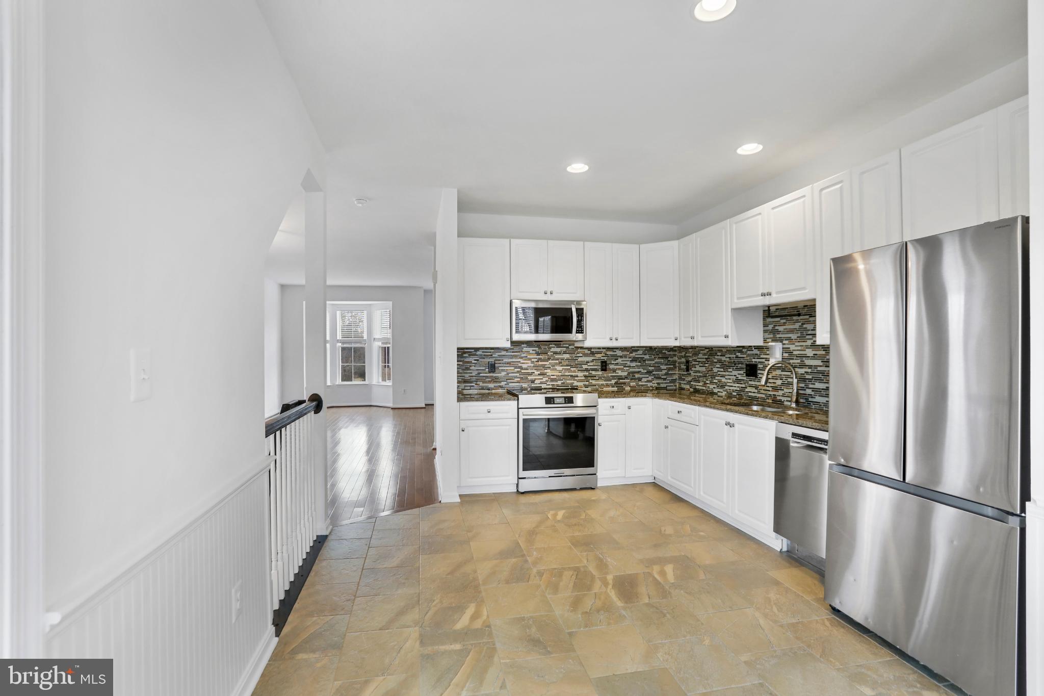 ASHBURN FARM - Residential