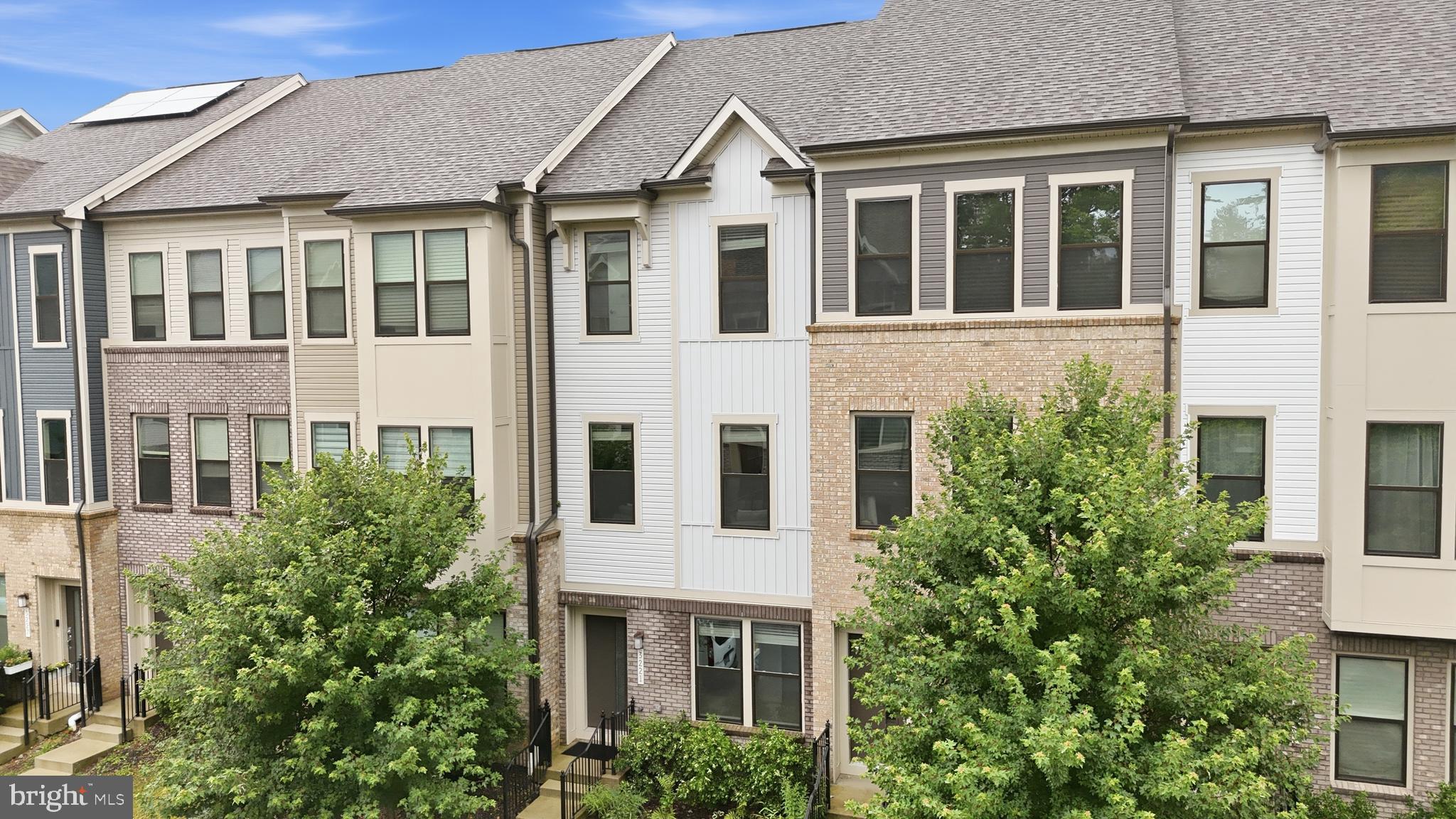 3221 WATERSHED BOULEVARD