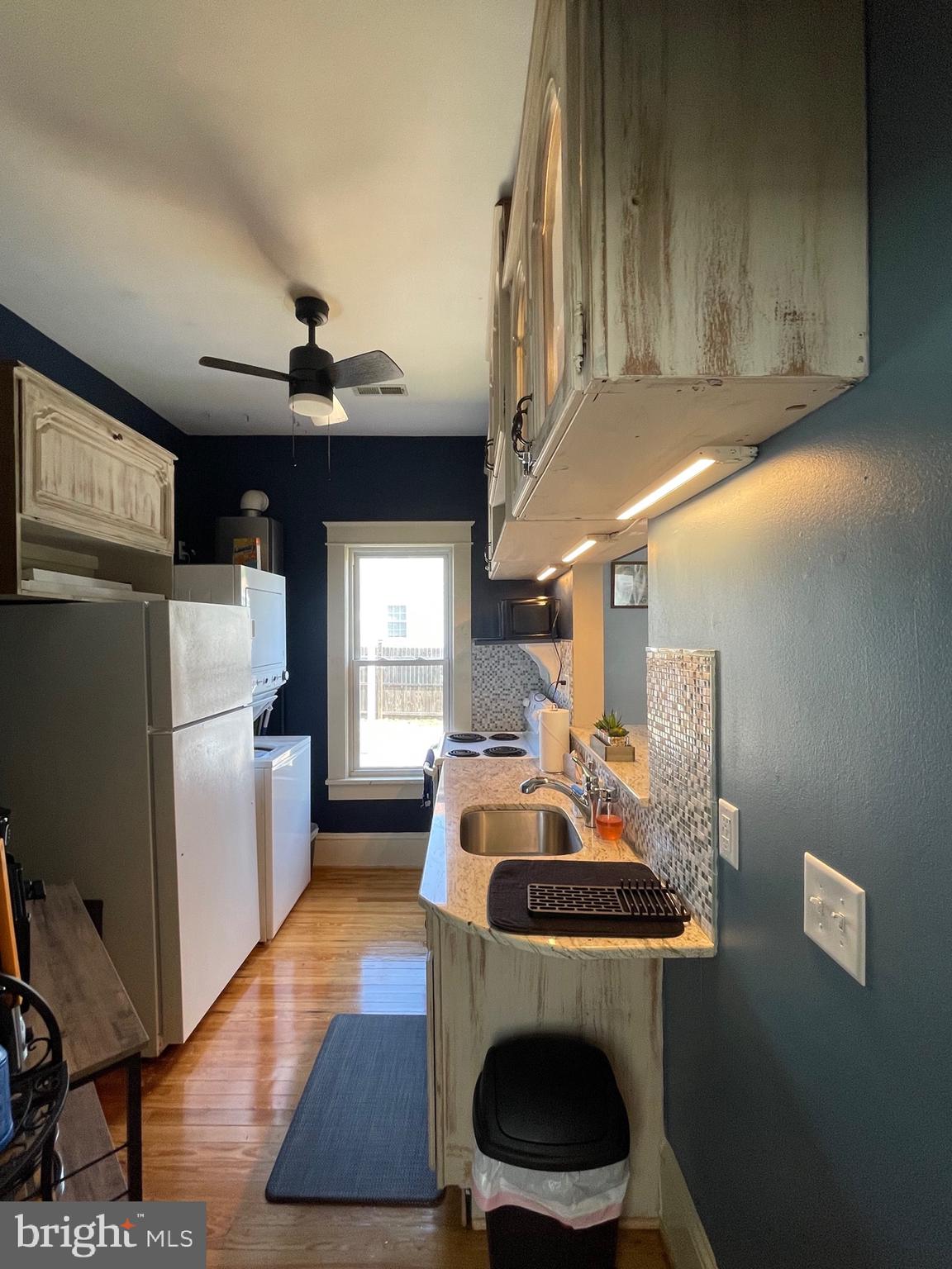 THE POINT - Residential Lease