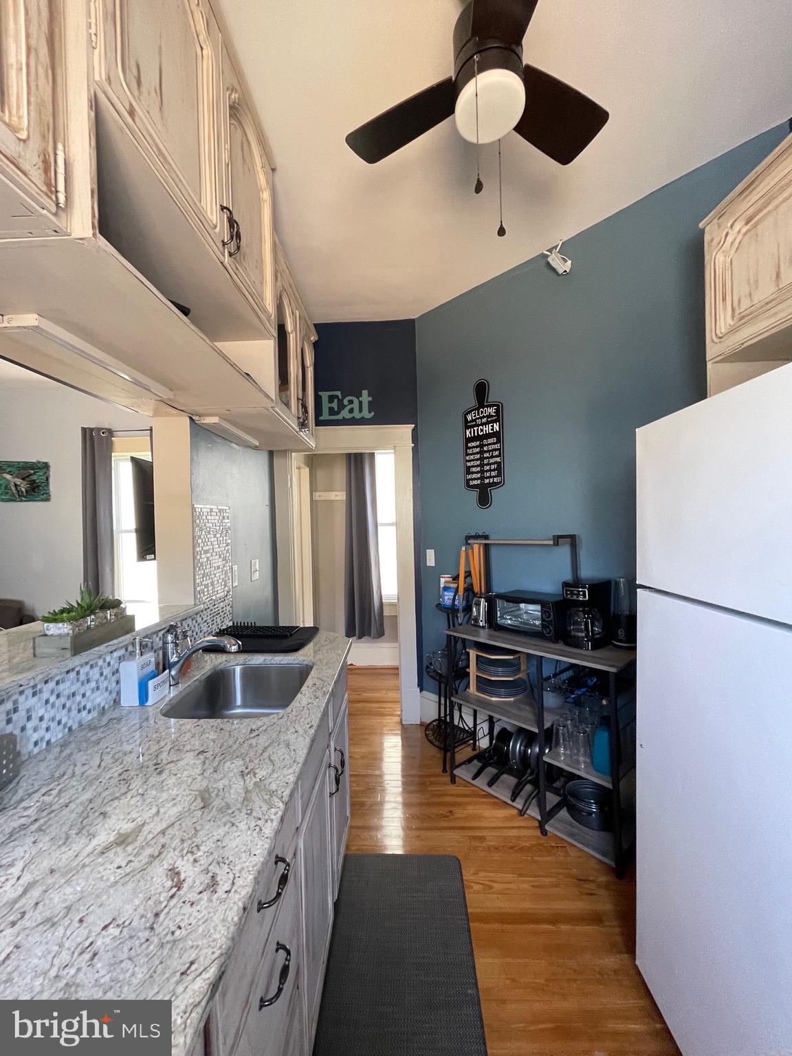 THE POINT - Residential Lease