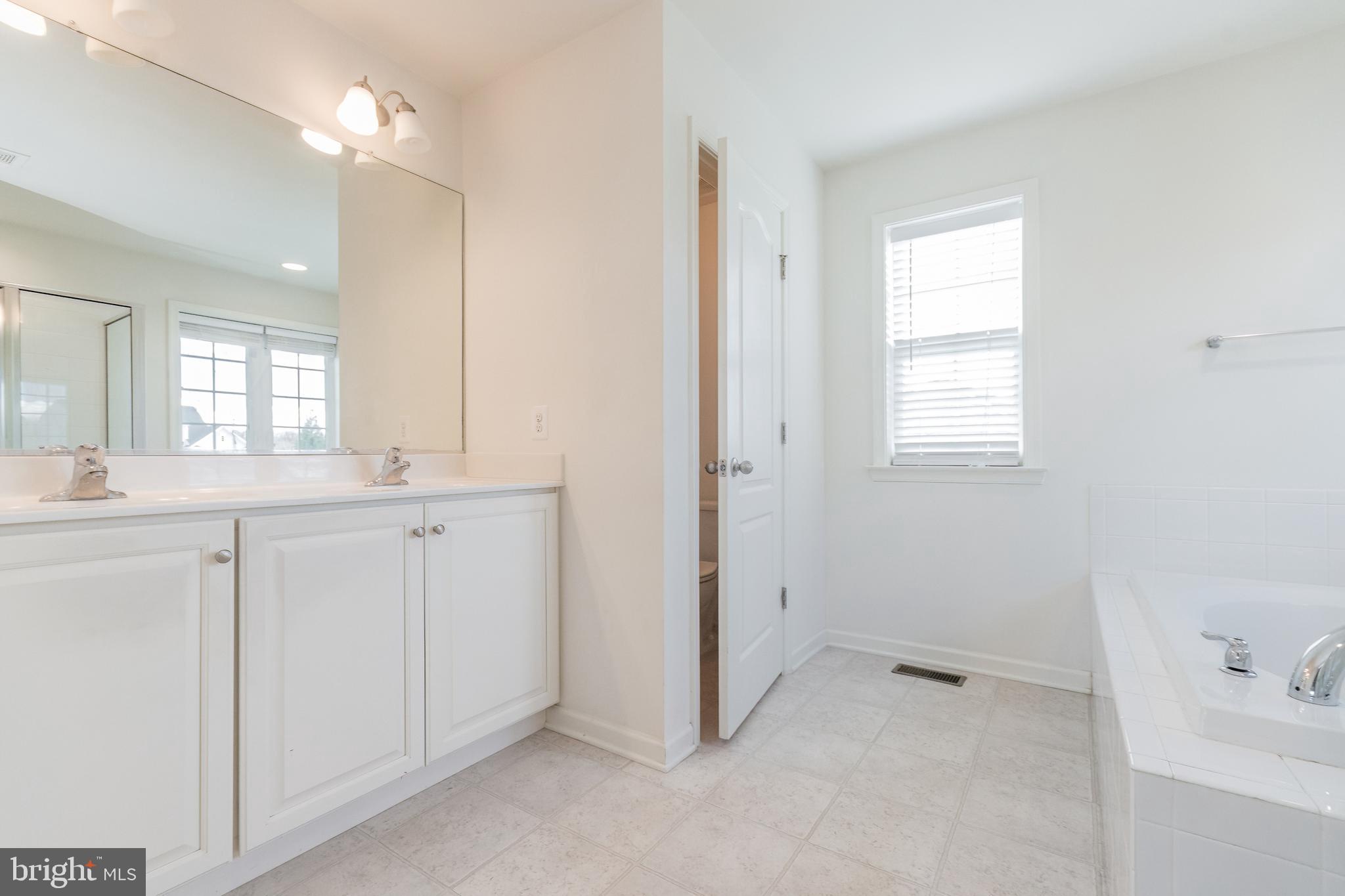 SHERIDAN ESTATES - Residential