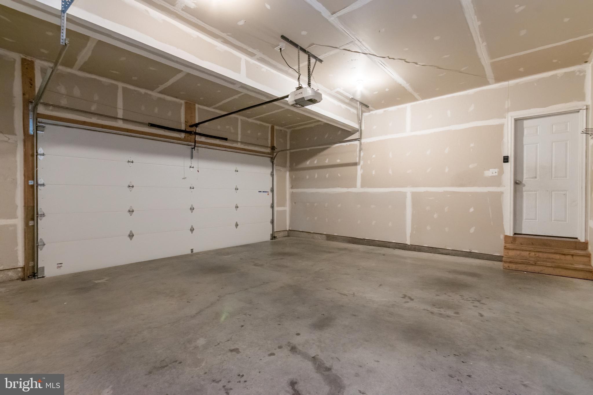 SHERIDAN ESTATES - Residential