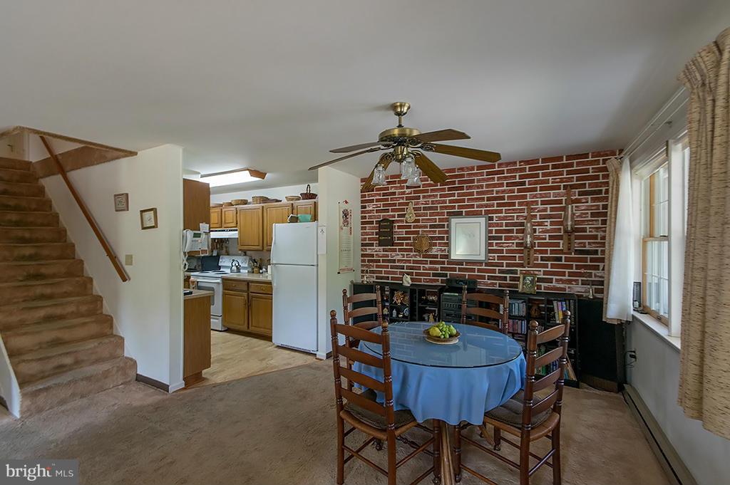 MOUNTAIN LICK RUN - Residential