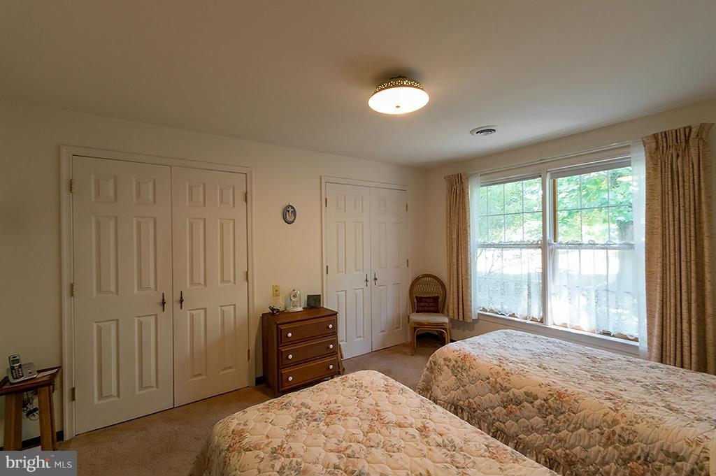 MOUNTAIN LICK RUN - Residential