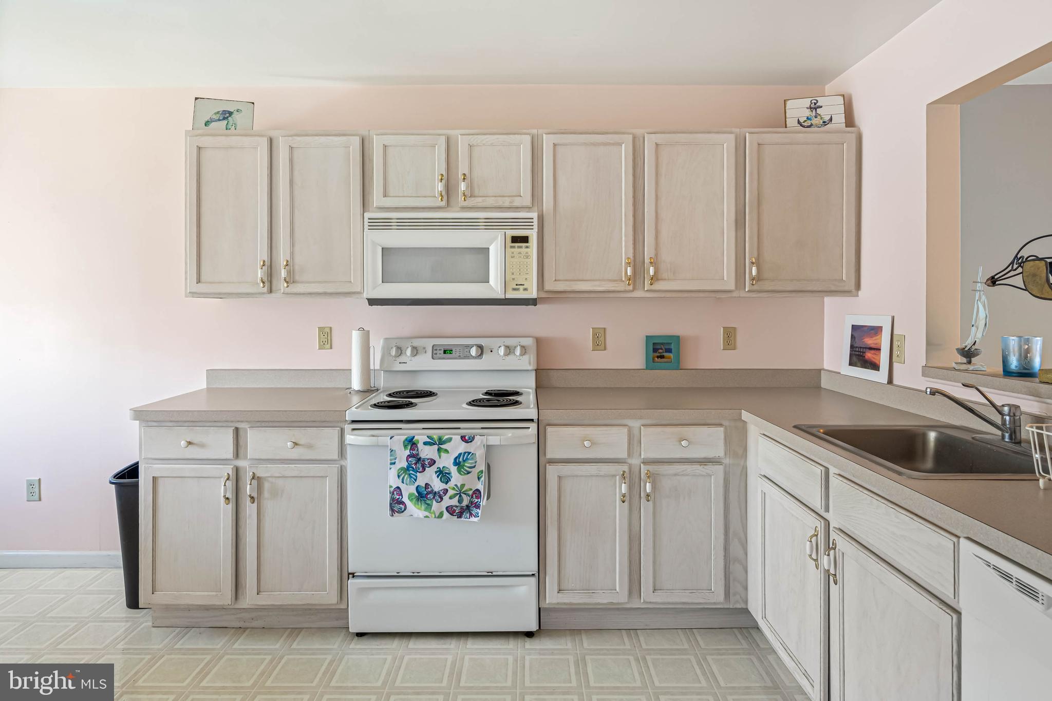 BETHANY BAY - Residential