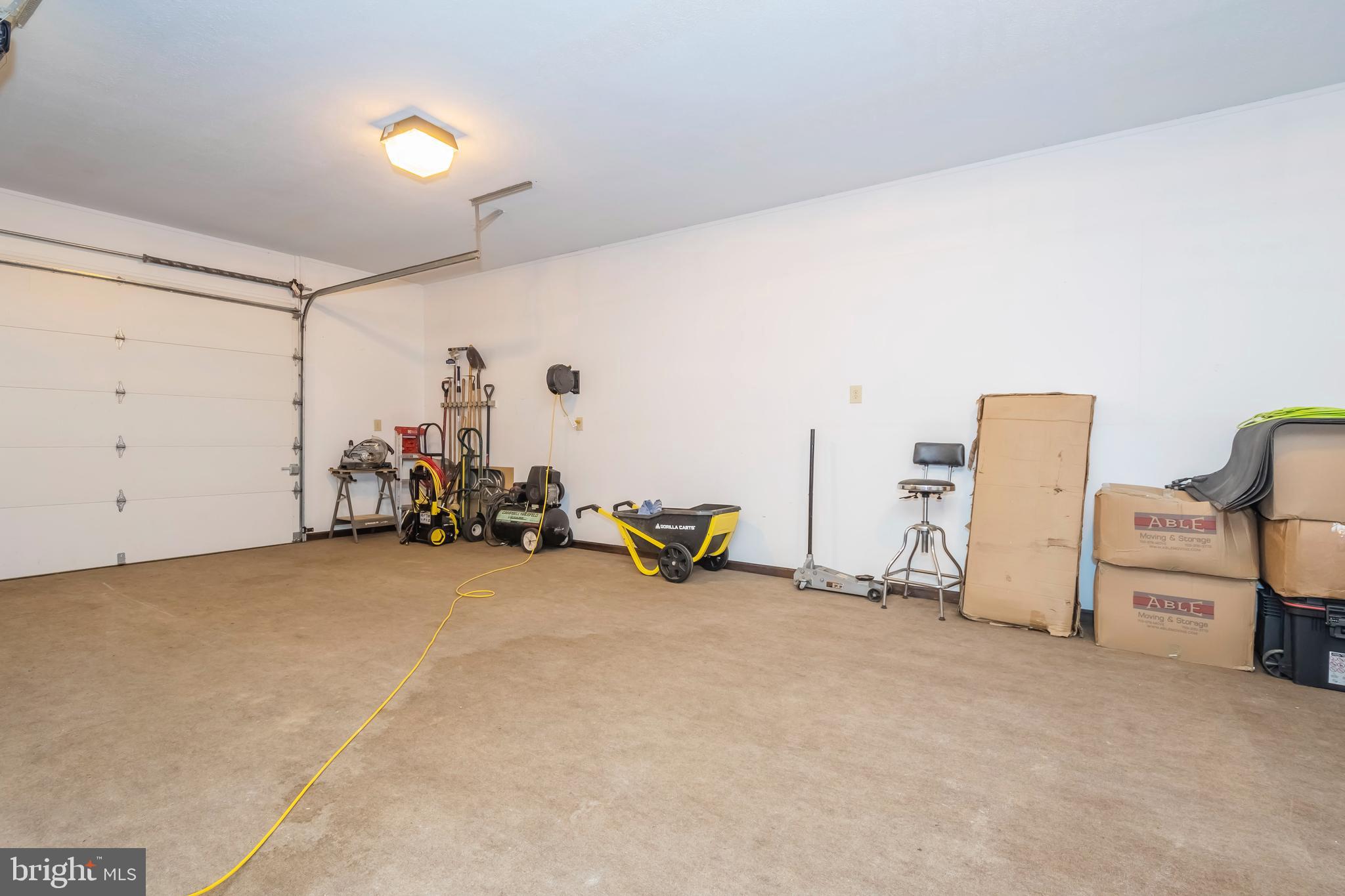 OAKLAND - Residential