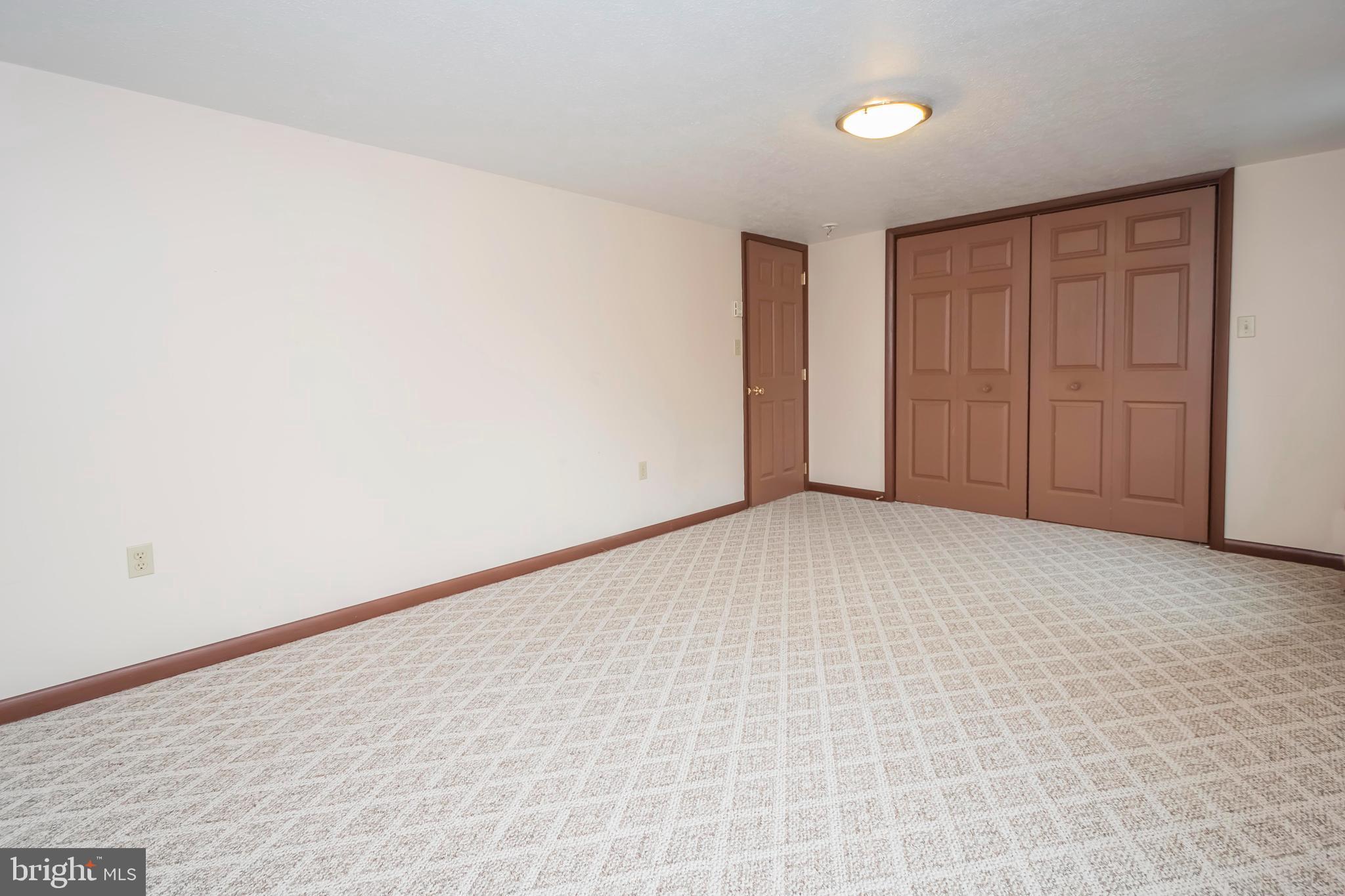 OAKLAND - Residential