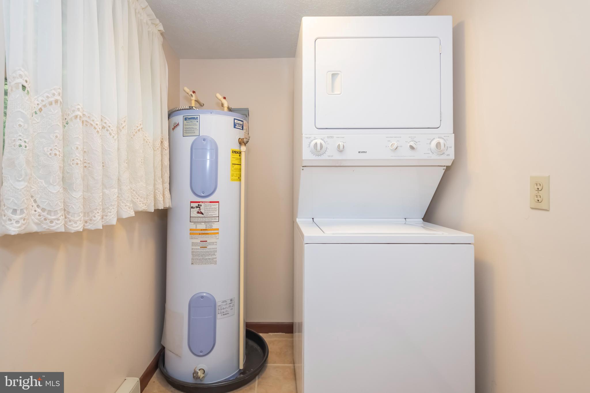 OAKLAND - Residential