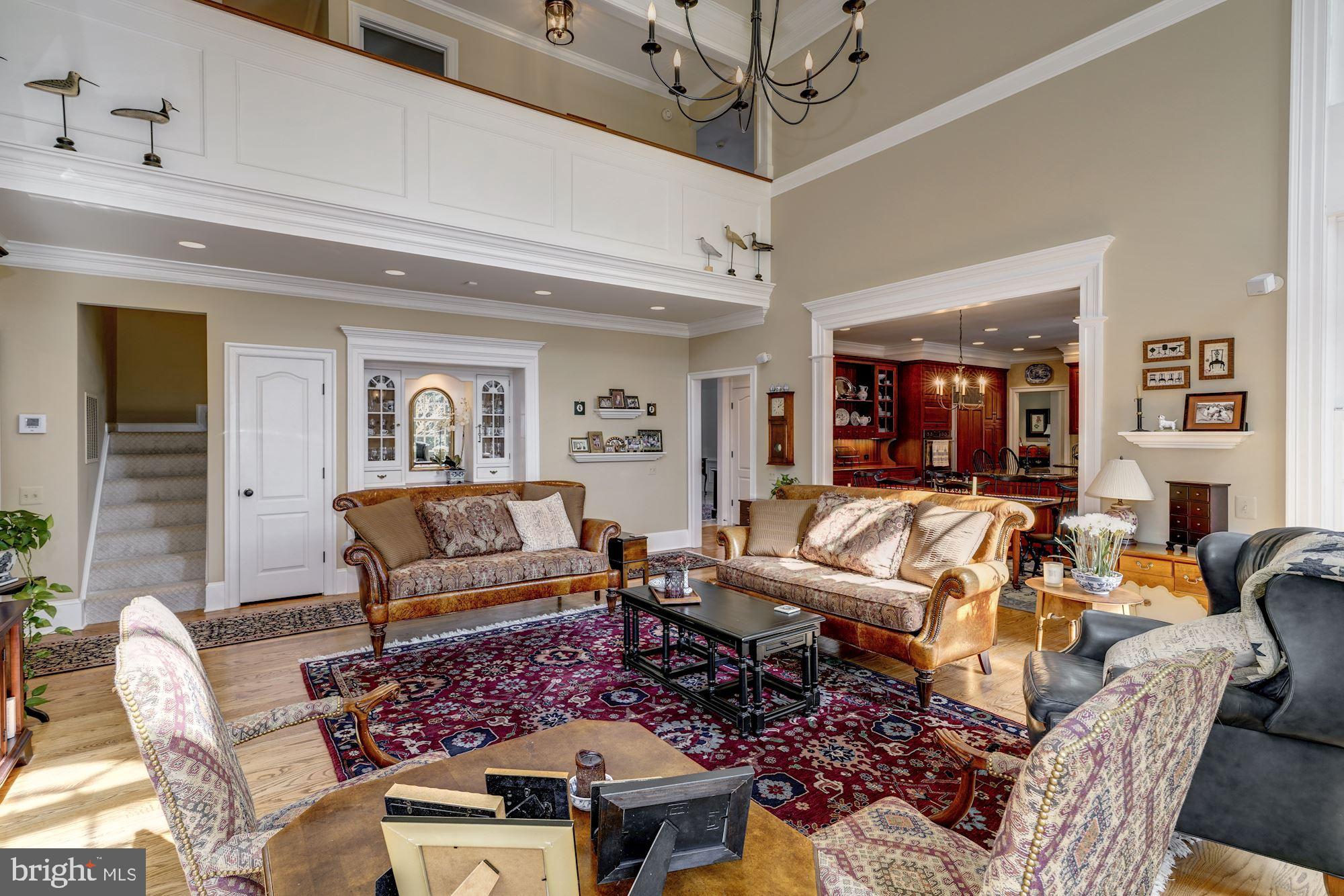 FALLS POINTE - Residential