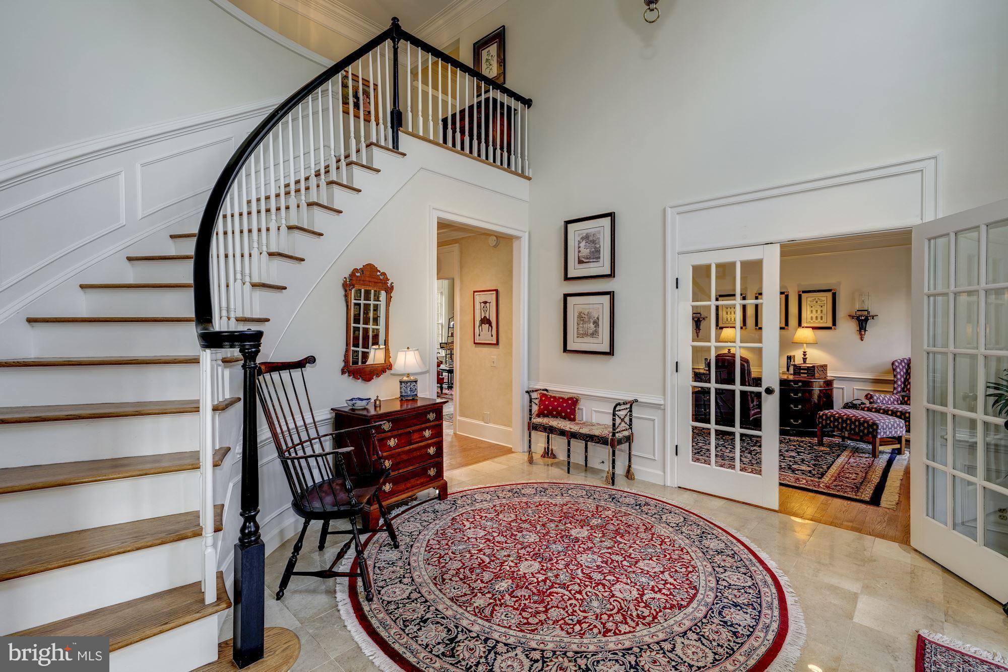 FALLS POINTE - Residential