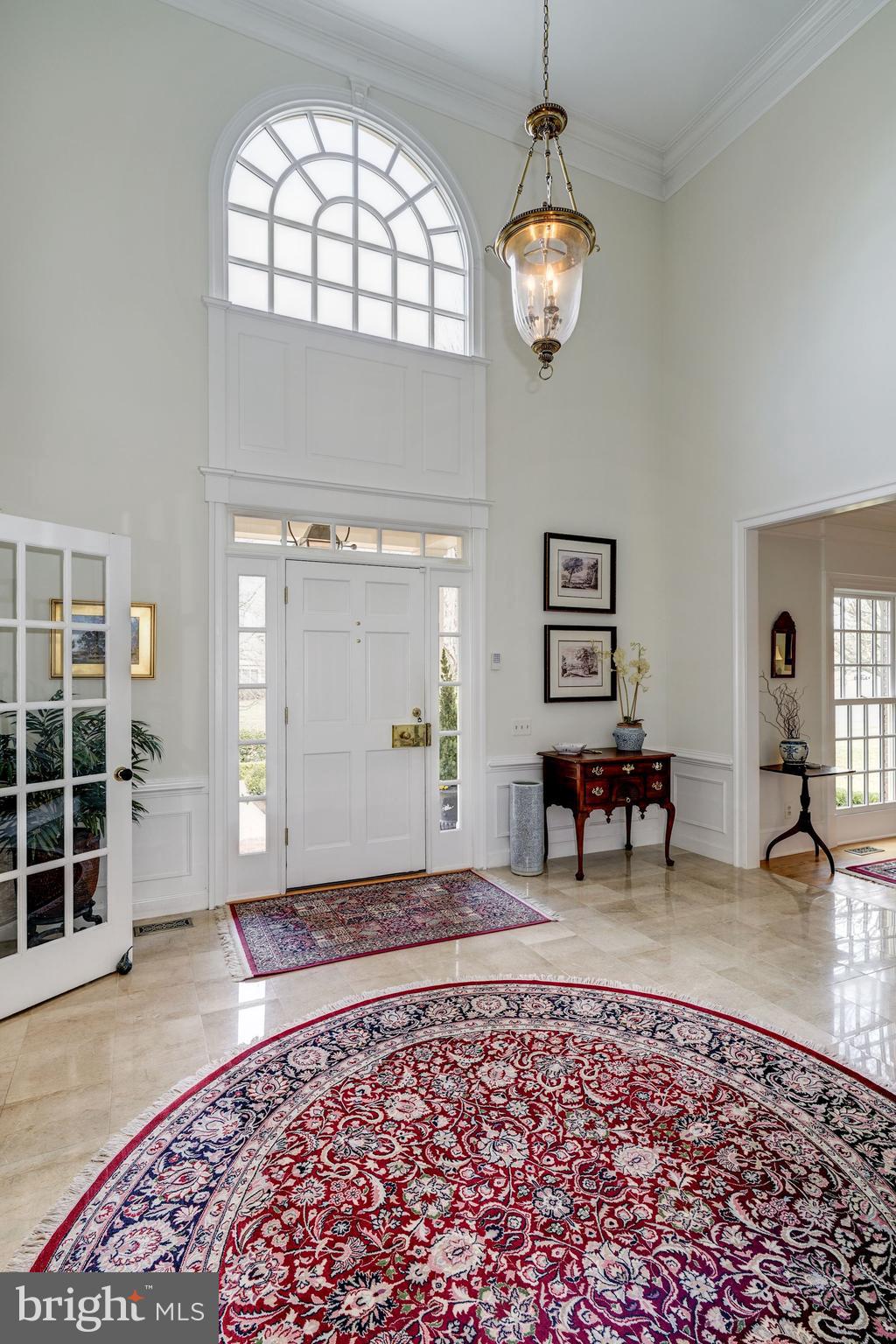 FALLS POINTE - Residential