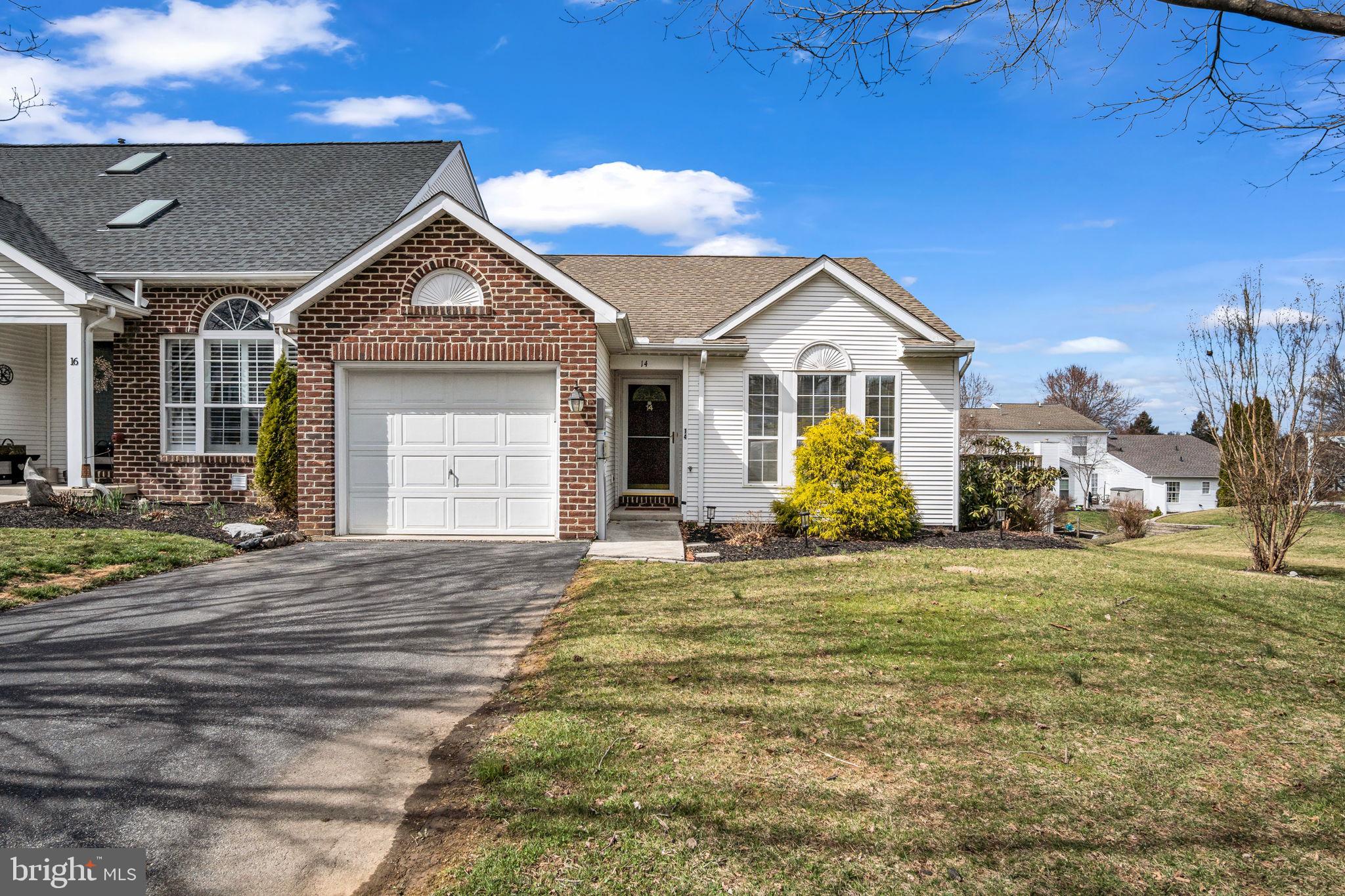 GREENFIELD - Residential