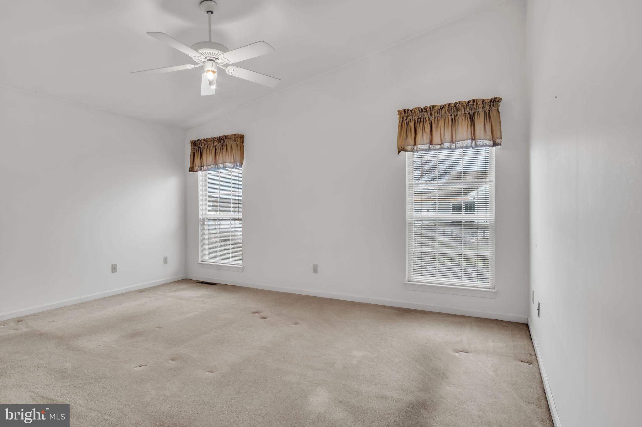 GREENFIELD - Residential