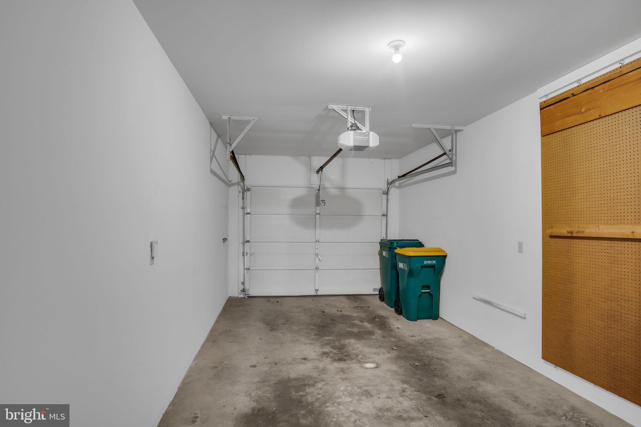 GREENFIELD - Residential