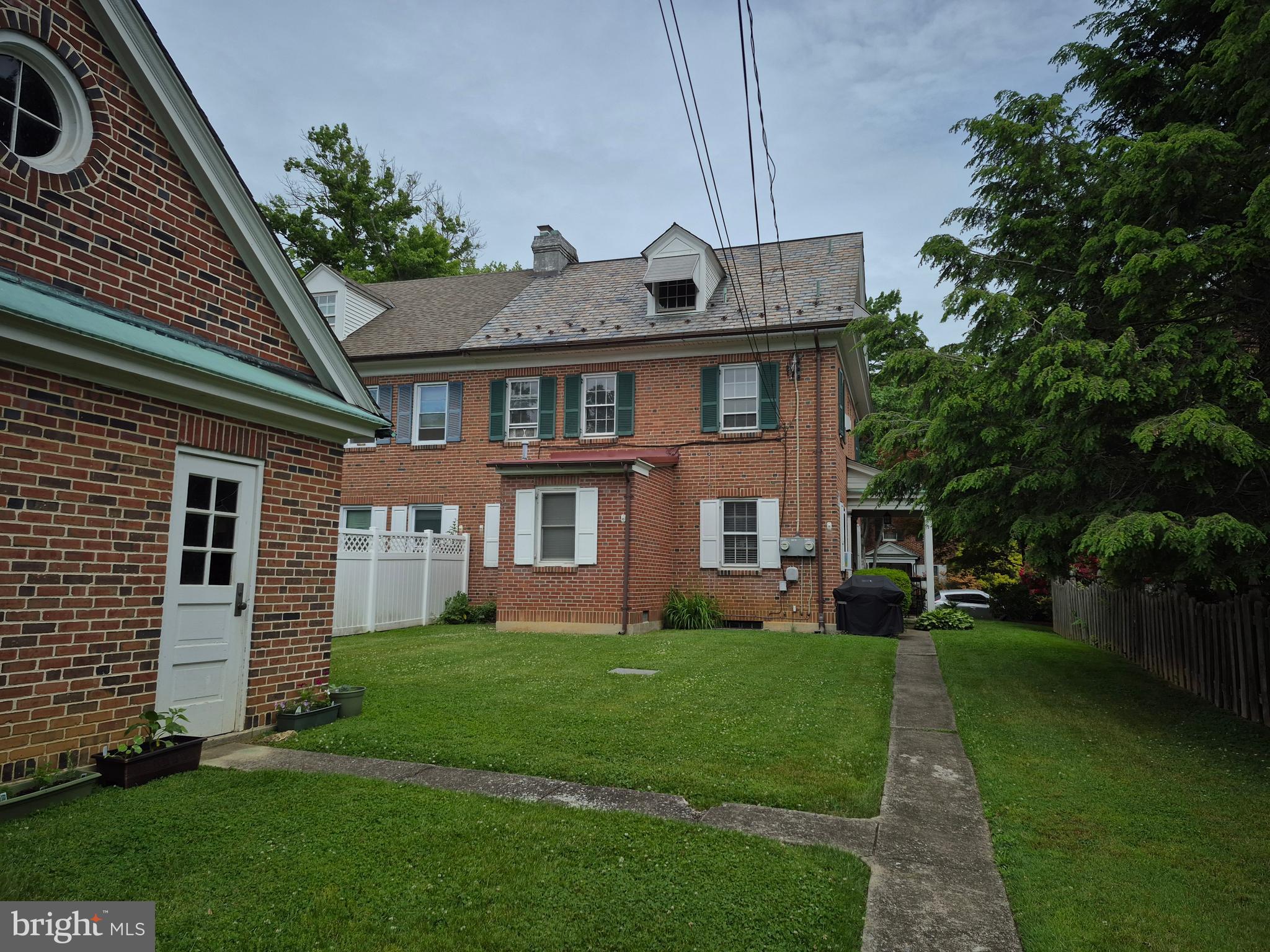 WYOMISSING - Residential Income