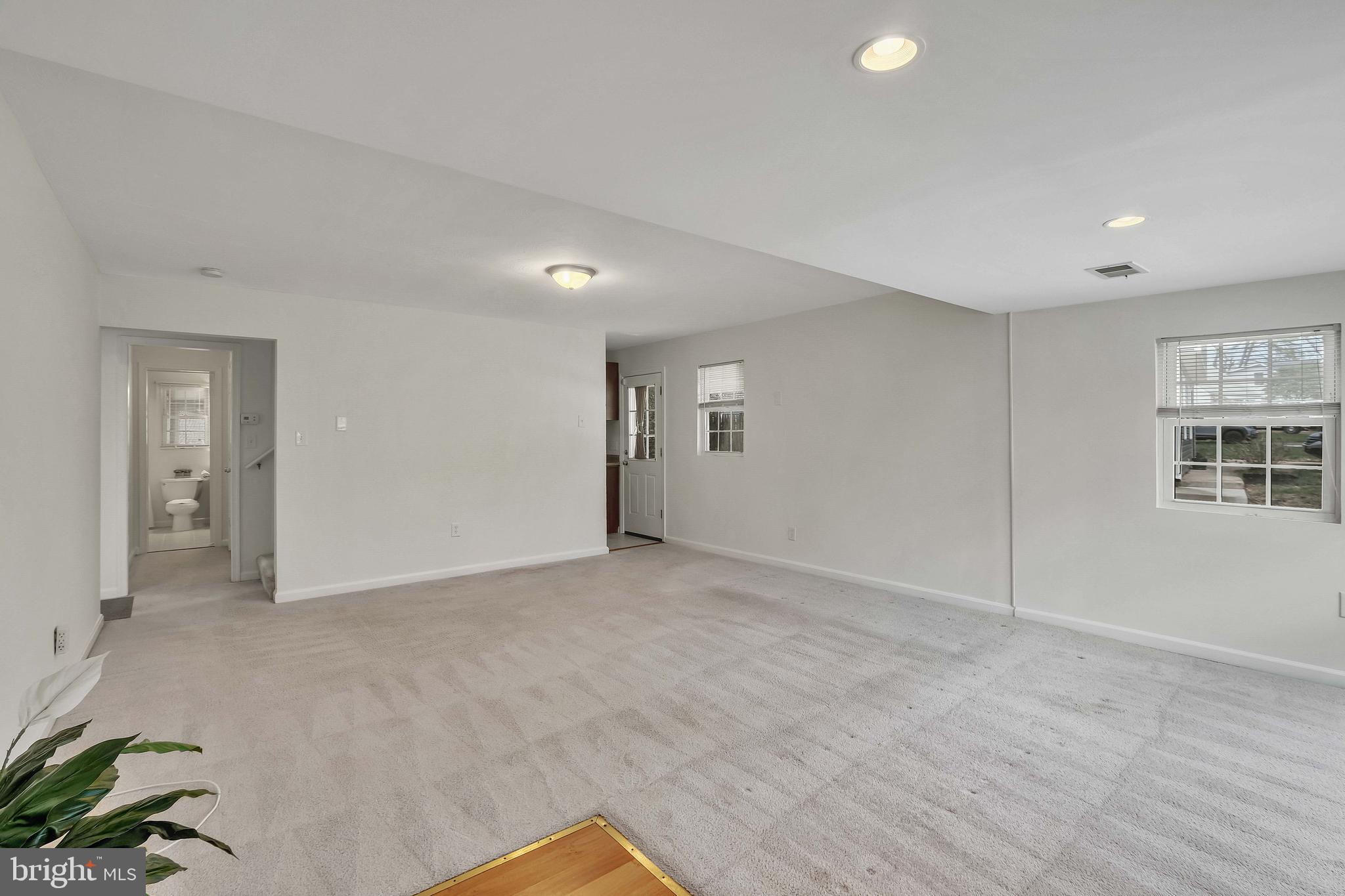 MANASSAS PARK - Residential