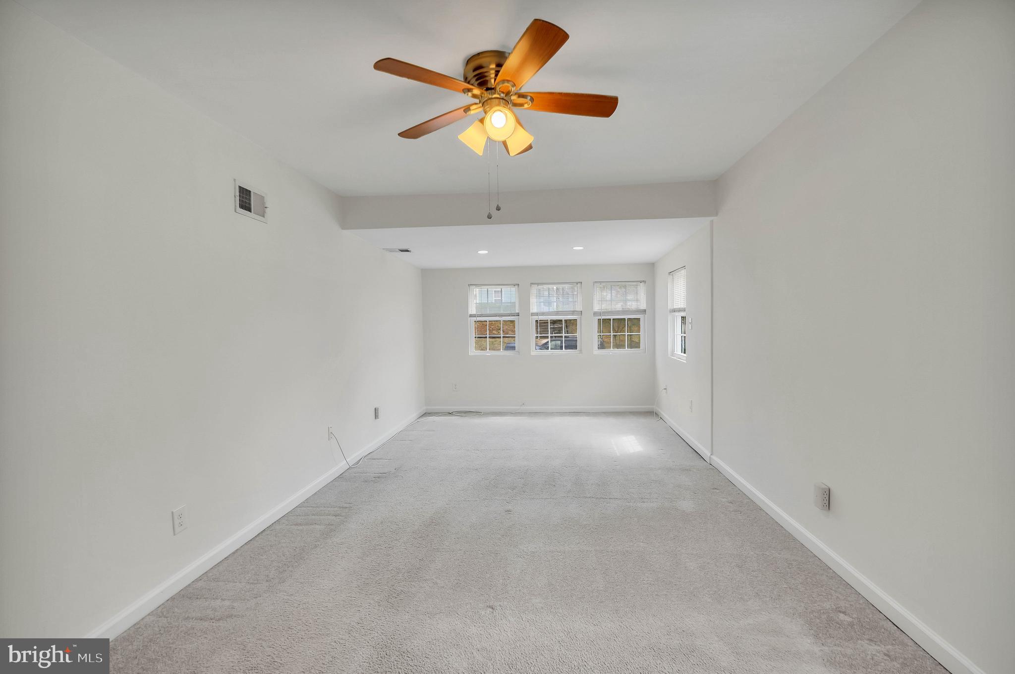 MANASSAS PARK - Residential