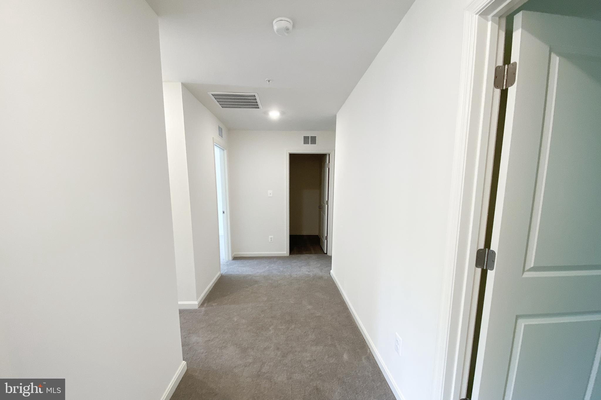 MONTGOMERY OAKS - Residential