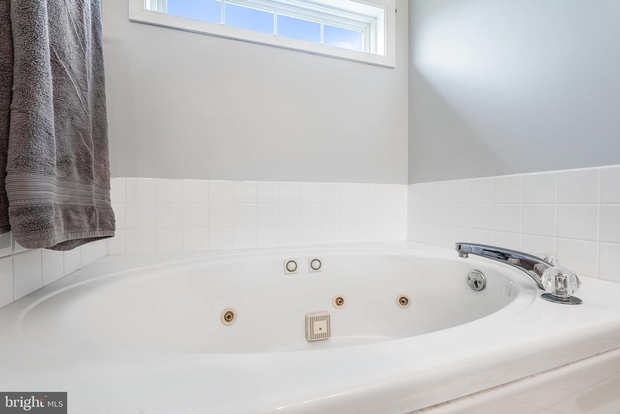 ENCHANTED VIEW ESTATES - Residential