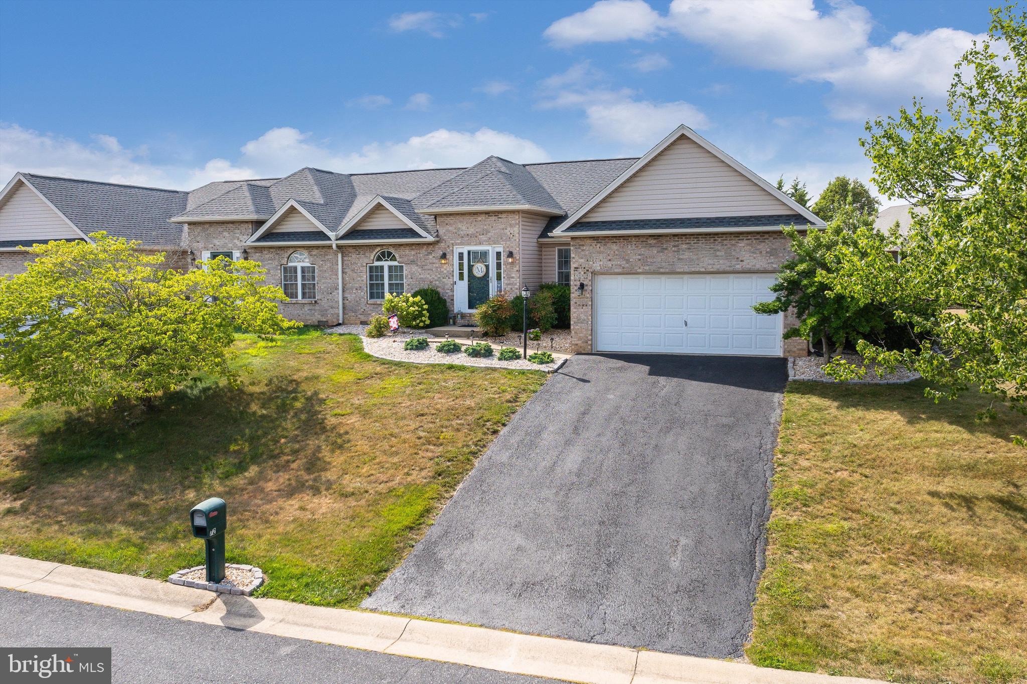 ENCHANTED VIEW ESTATES - Residential