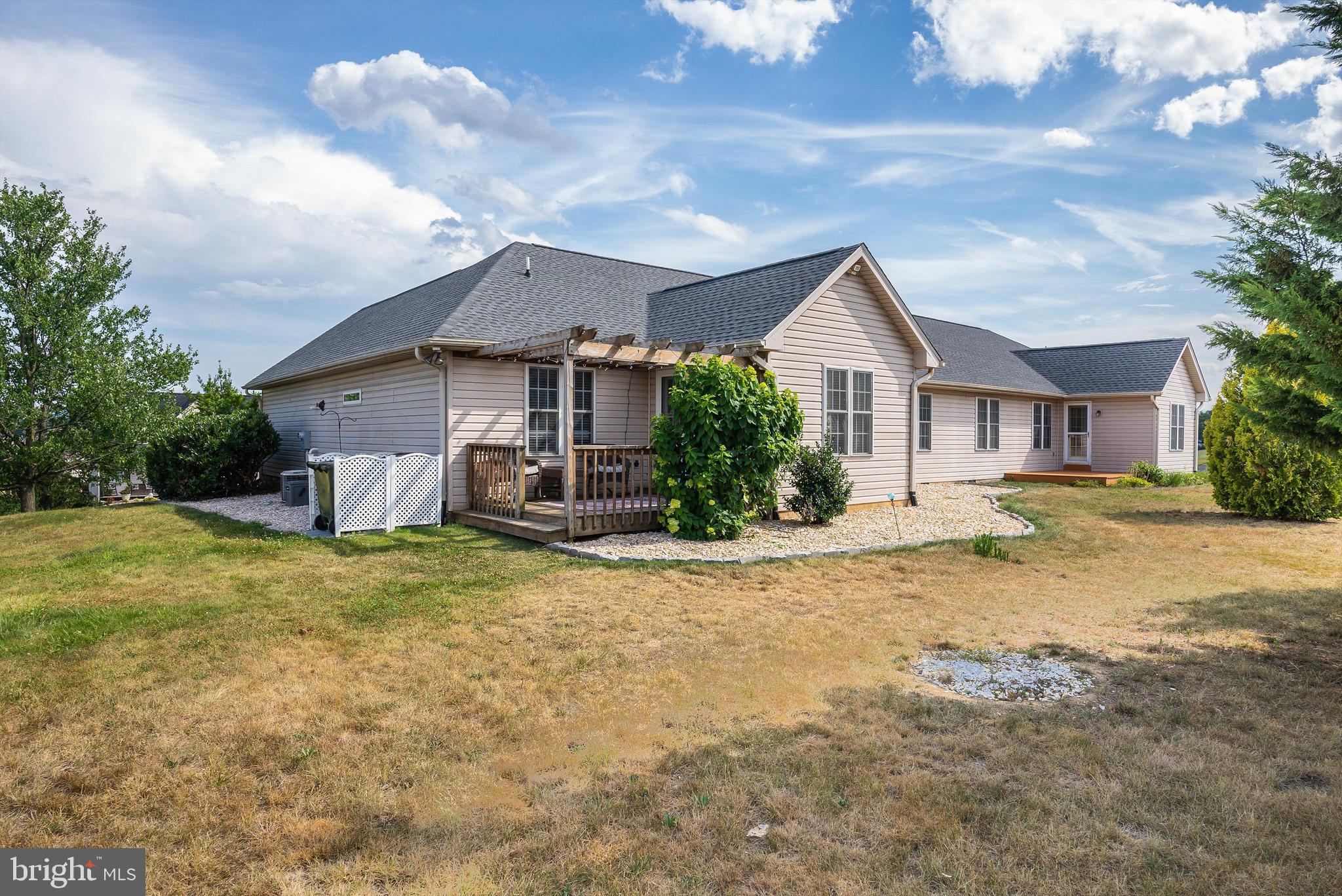 ENCHANTED VIEW ESTATES - Residential