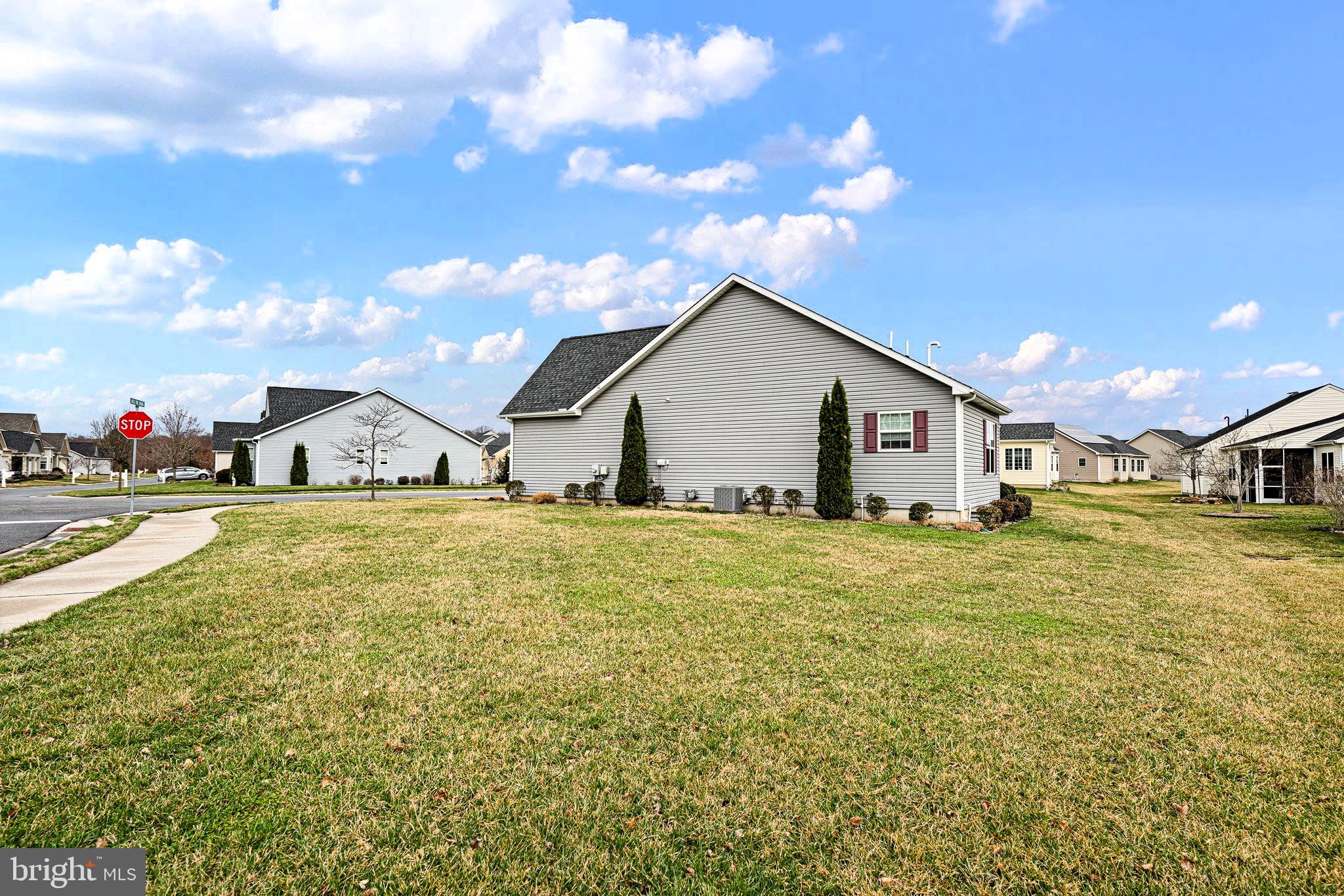 267 NOBLES POND CROSSING