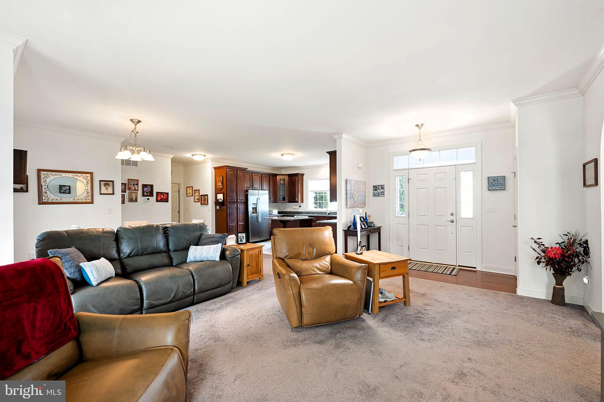 267 NOBLES POND CROSSING