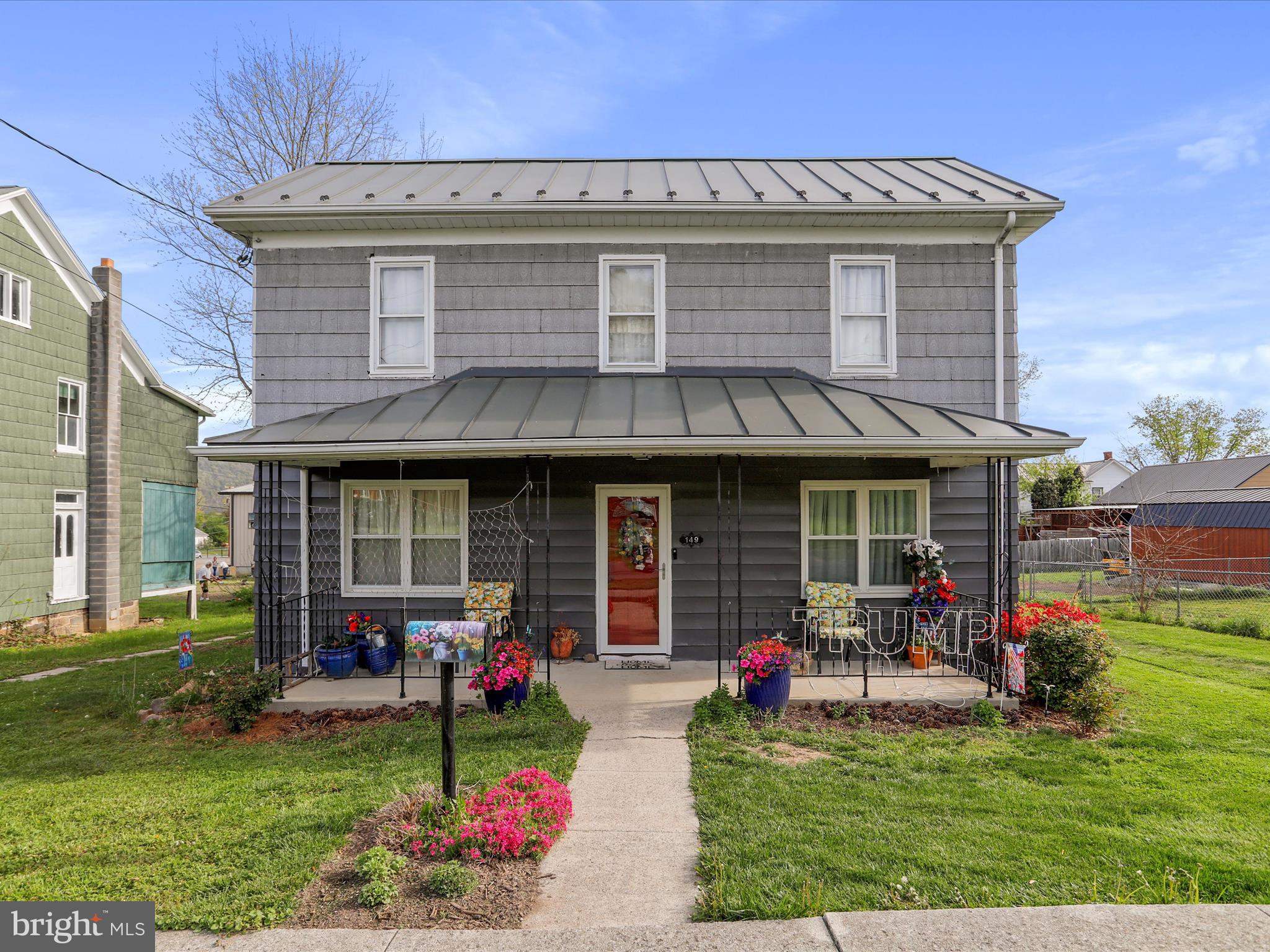149 W BIRCH LANE
