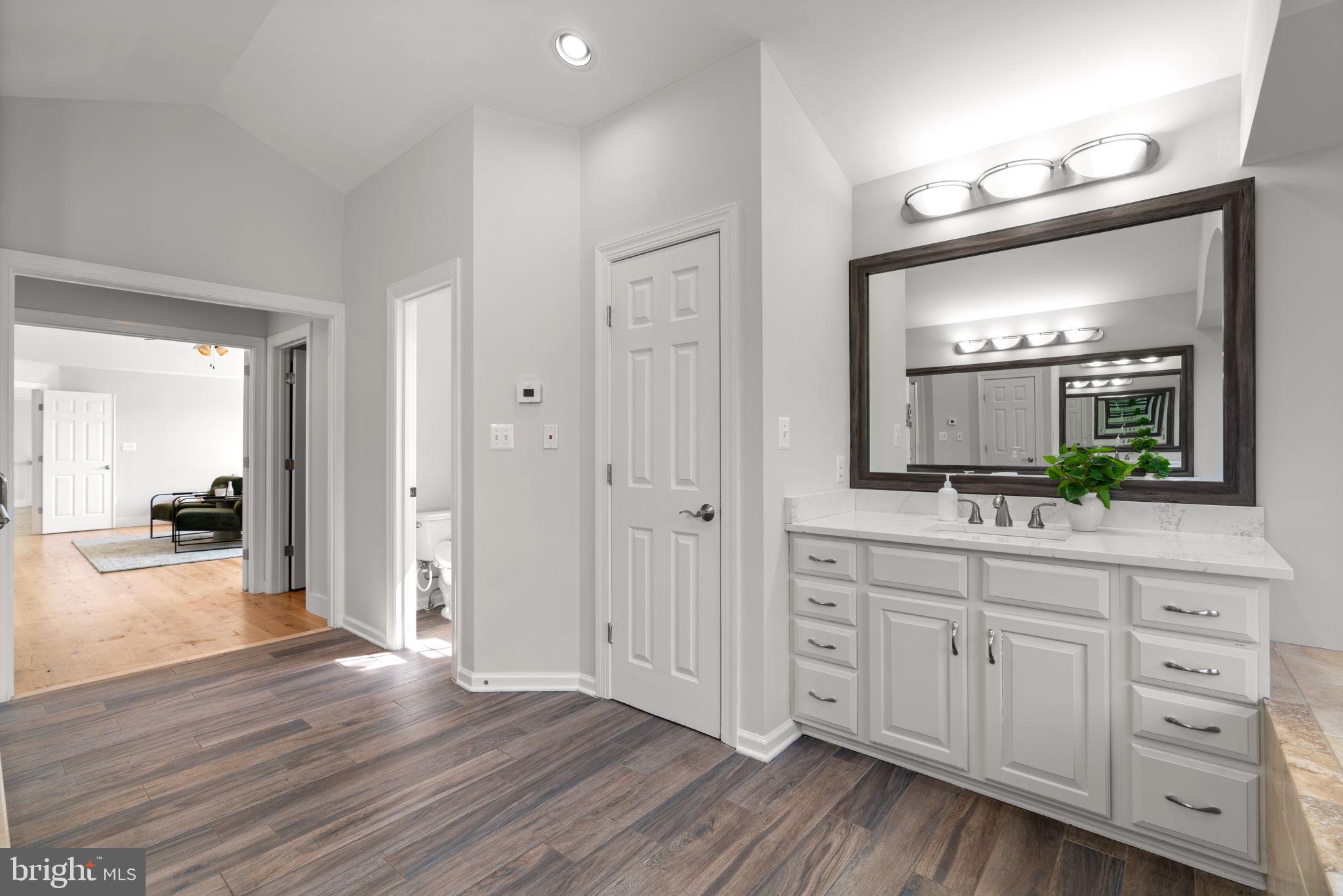 SENECA SPRINGS - Residential