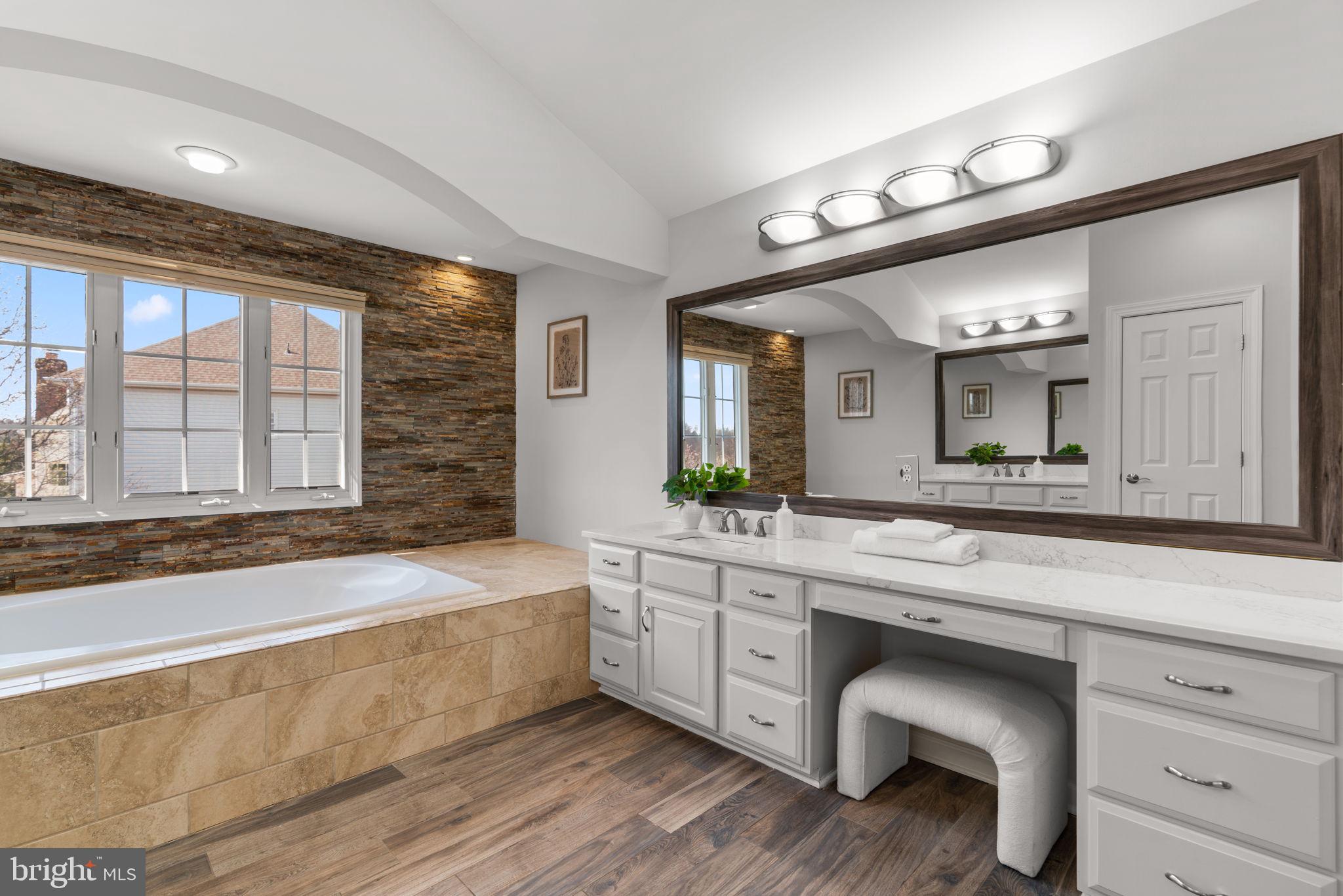 SENECA SPRINGS - Residential