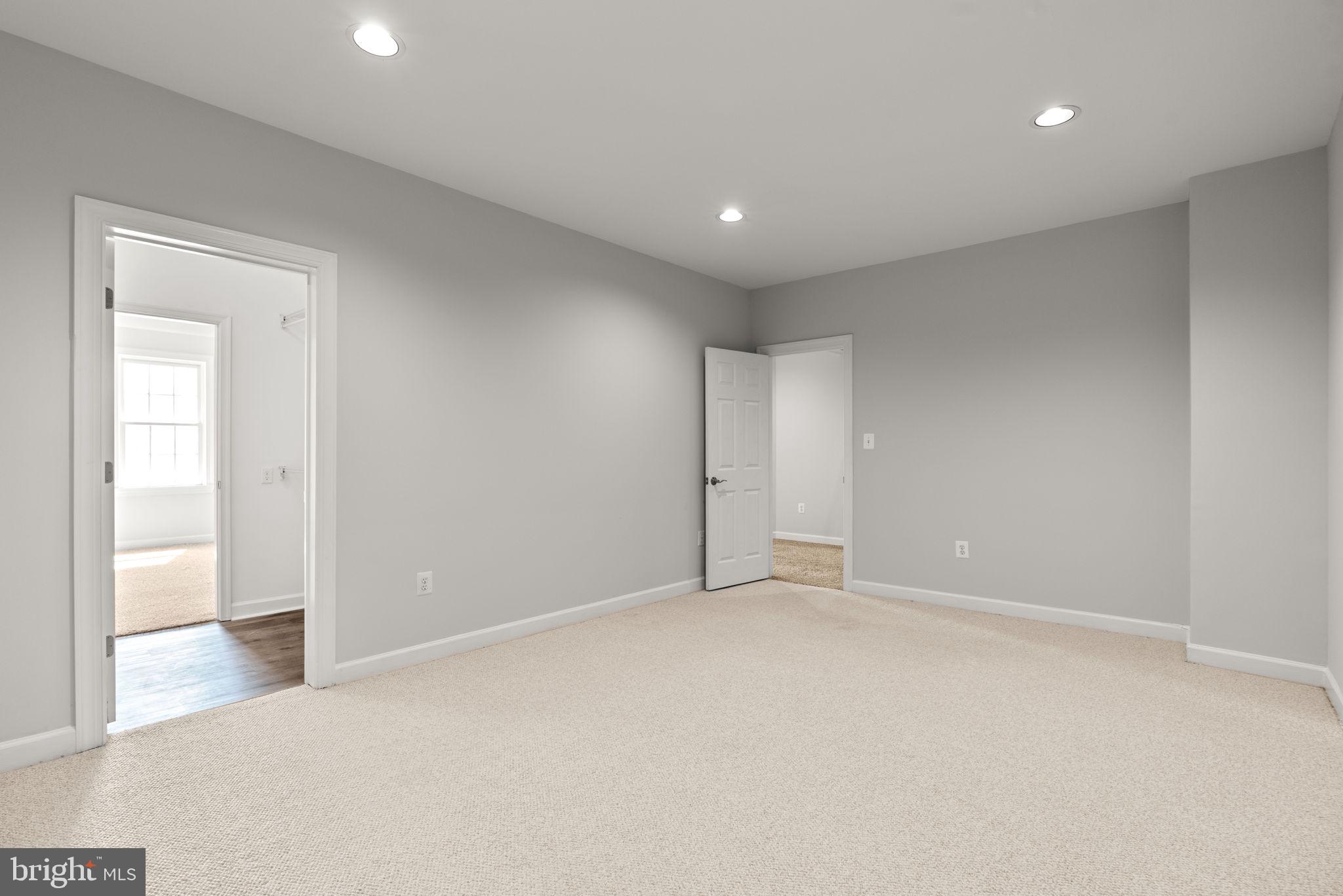 SENECA SPRINGS - Residential