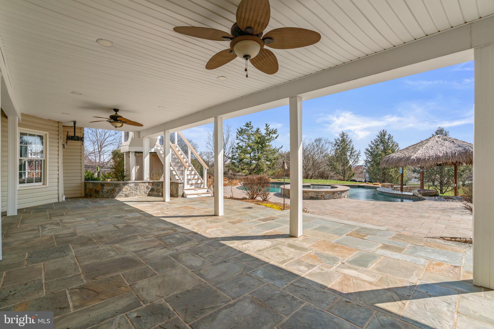 SENECA SPRINGS - Residential