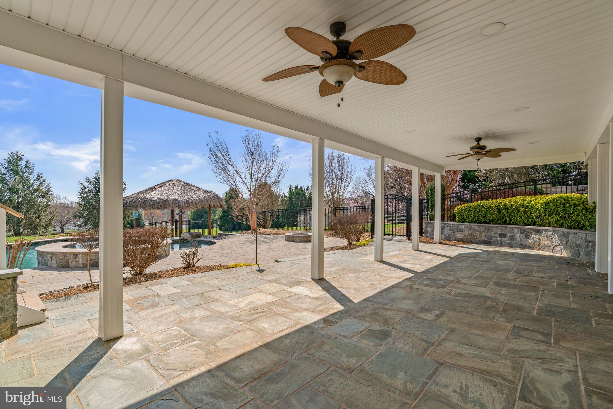 SENECA SPRINGS - Residential