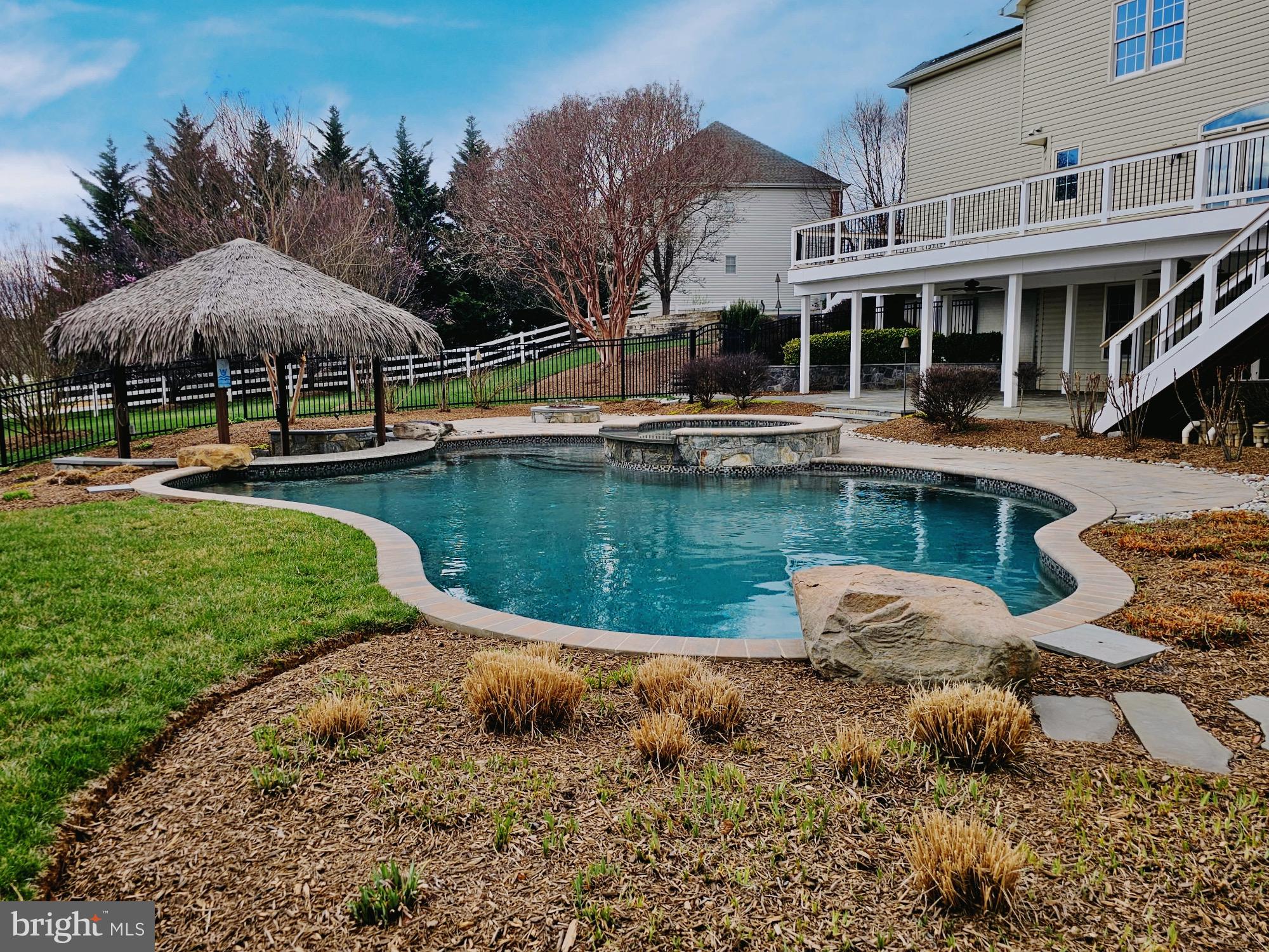 SENECA SPRINGS - Residential