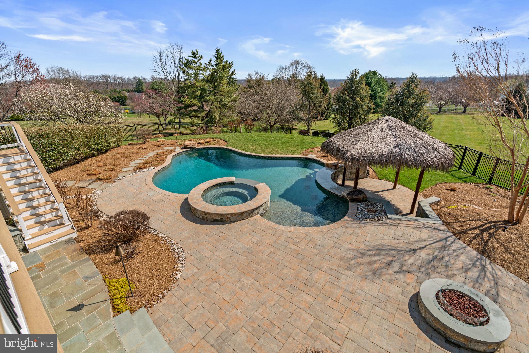 SENECA SPRINGS - Residential