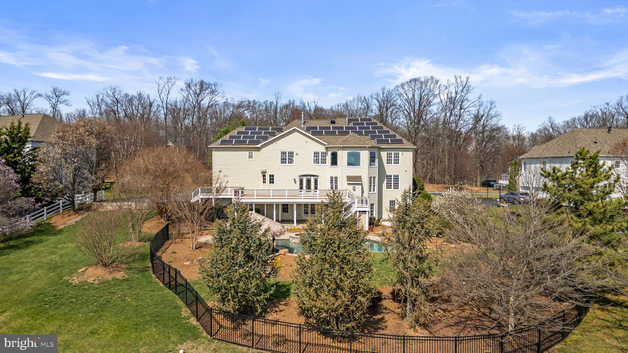 SENECA SPRINGS - Residential