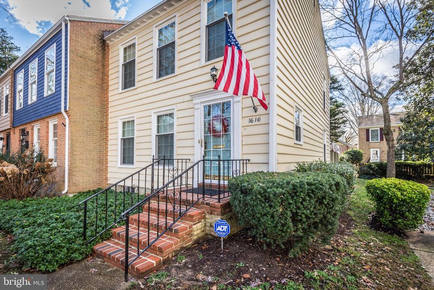 Beautifully updated rare end unit townhome in the sought after Crofton Georgetown Homes community. Neutral paint colors, modern updates, tons of natural light, and a stunning white kitchen w/ quartz counters, stainless steel sink, large pantry & panelled ceiling.  Great outdoor patio area ideal for entertaining and relaxing summer nights. This home includes 3 bedrooms, hardwood floors, recessed lighting, custom built-ins and loads of charm!  Finished & improved lower level includes additional living space and or perfect for in-home gym. Built-in desk space in 3rd BR for in home-office.  Great schools and commuter access to DC, Baltimore, Annapolis & Fort Meade. Community amenities.  Move in ready - do not wait!