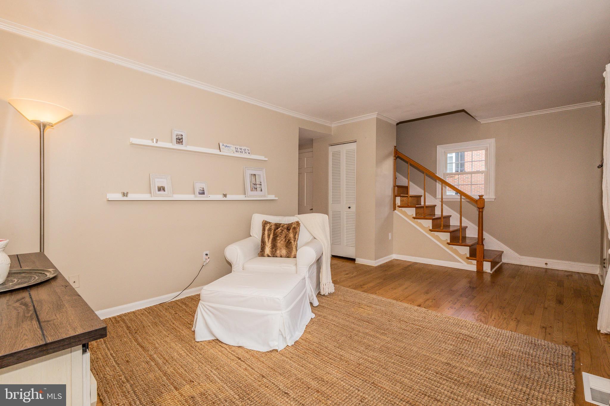 GEORGETOWN HOUSES - Residential