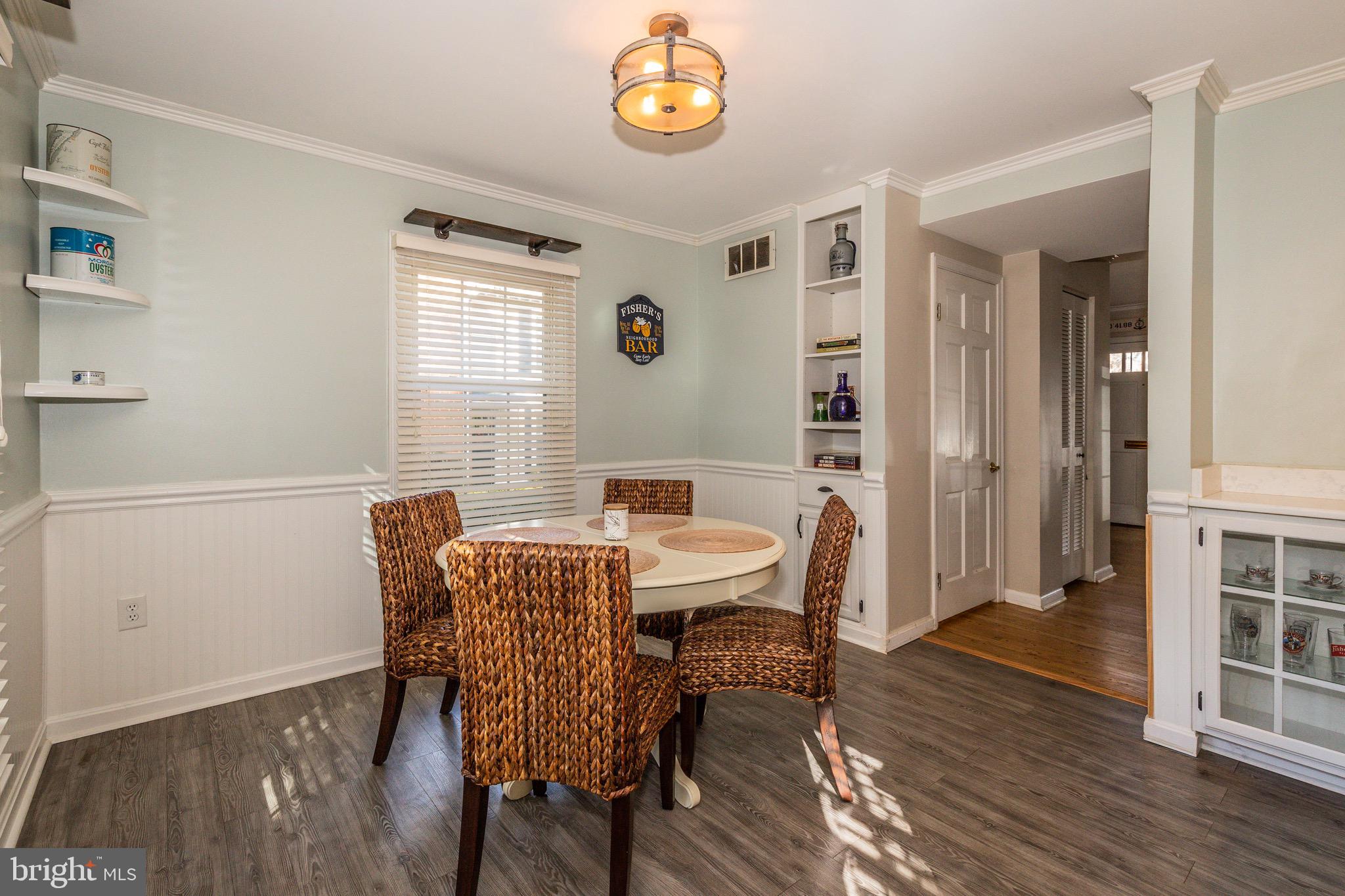 GEORGETOWN HOUSES - Residential