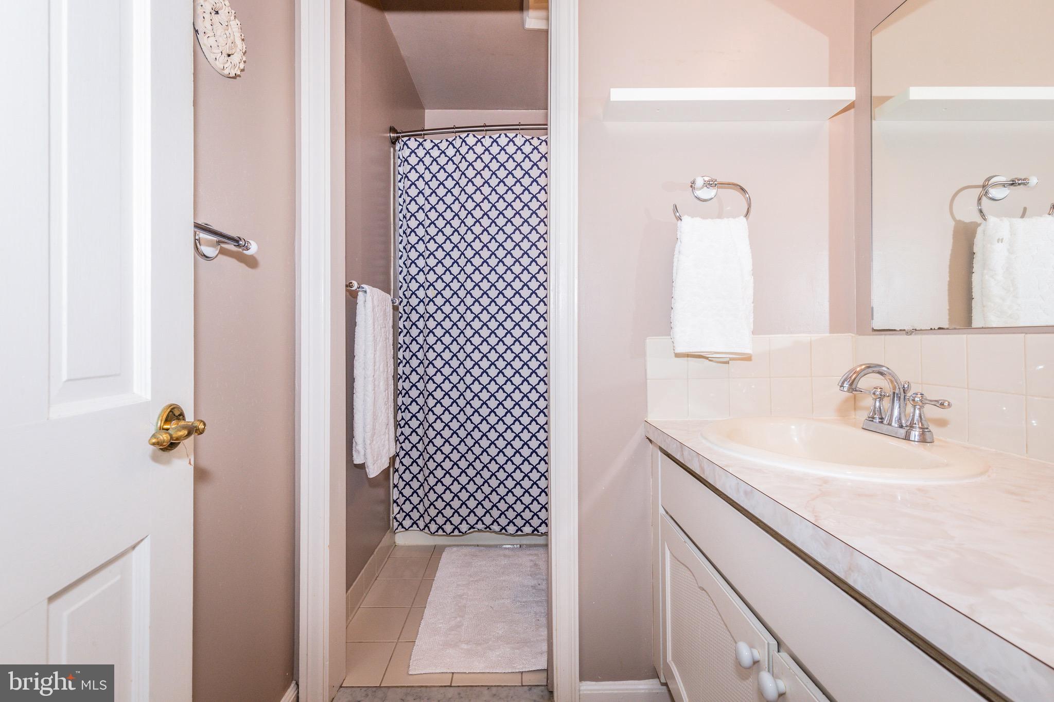 GEORGETOWN HOUSES - Residential