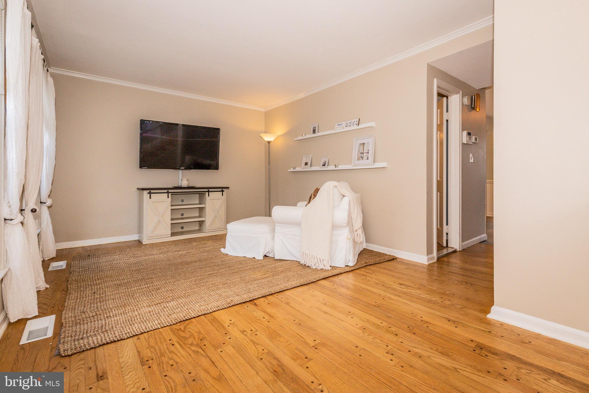 GEORGETOWN HOUSES - Residential