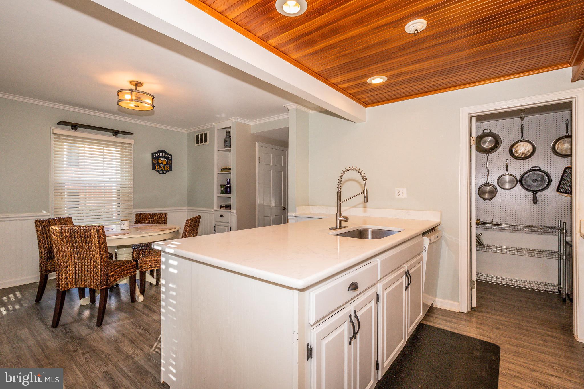 GEORGETOWN HOUSES - Residential