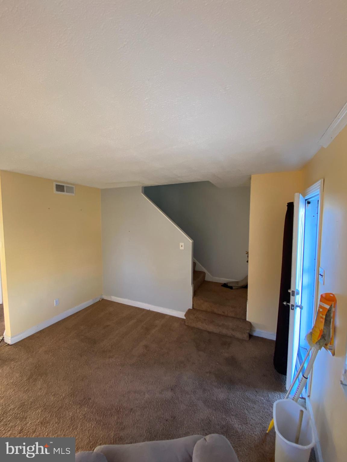 HILLCREST HEIGHTS - Residential