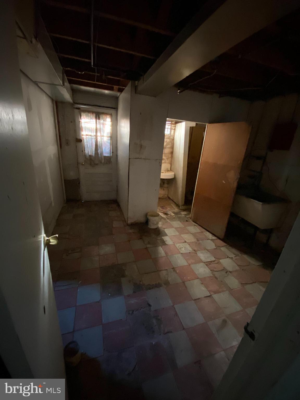 HILLCREST HEIGHTS - Residential