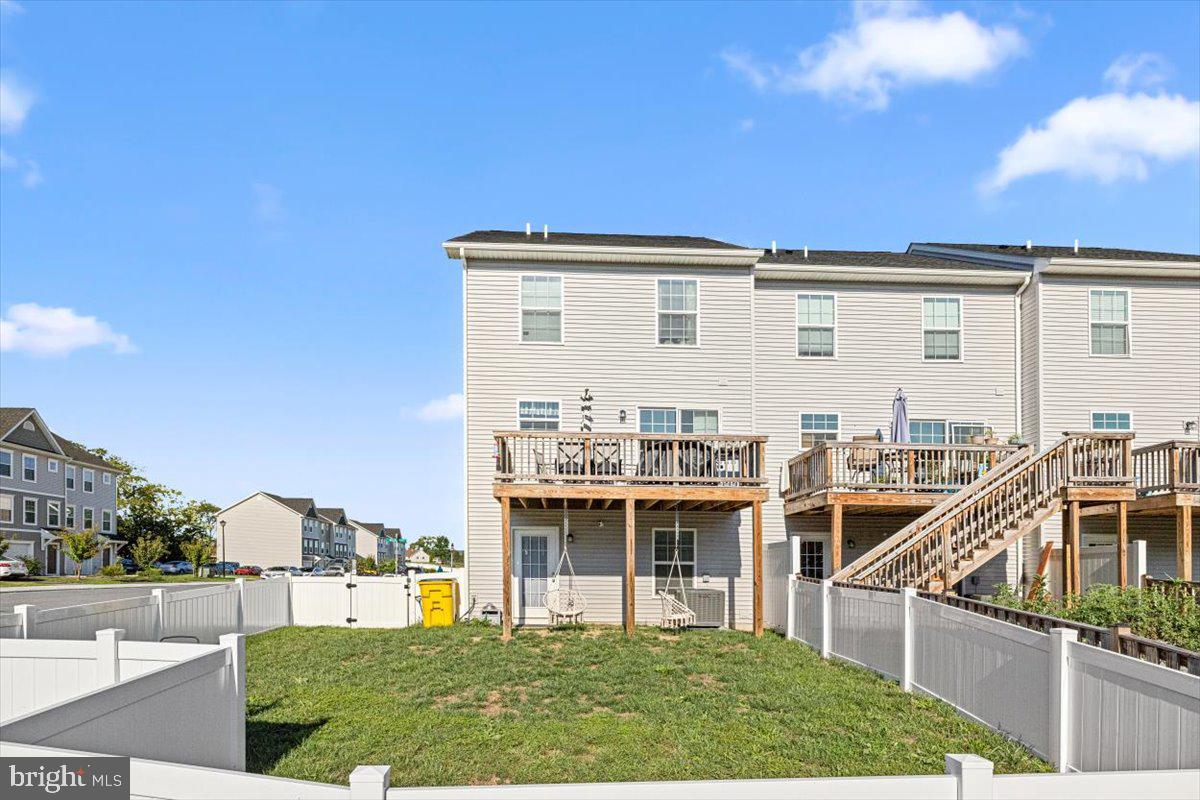 BRIDLE CREEK - Residential